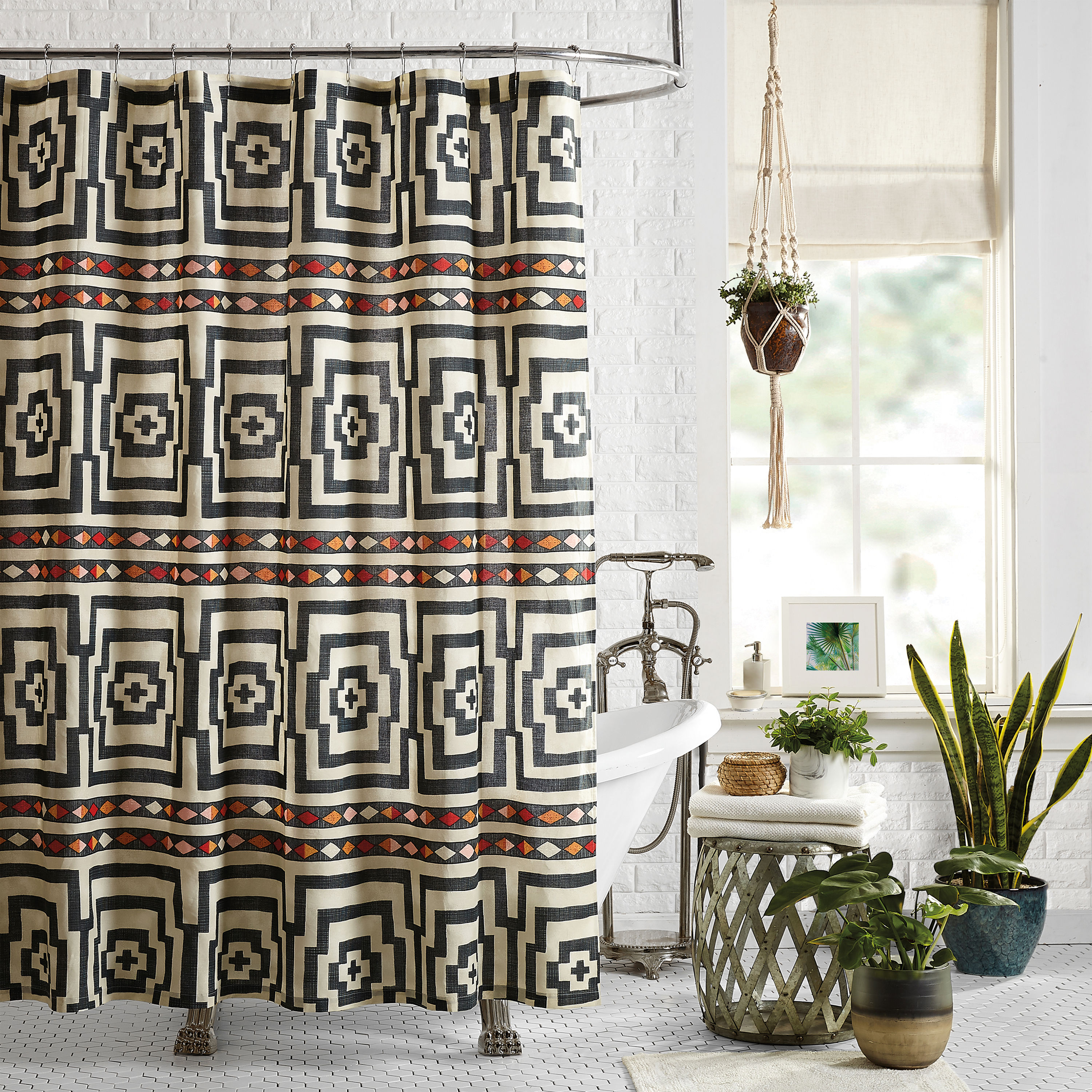 Jungalow A075116MUVLE Hypnotic 72.0-in W x 83.0-in L Black Geometric Mildew Resistant Cotton Shower curtain