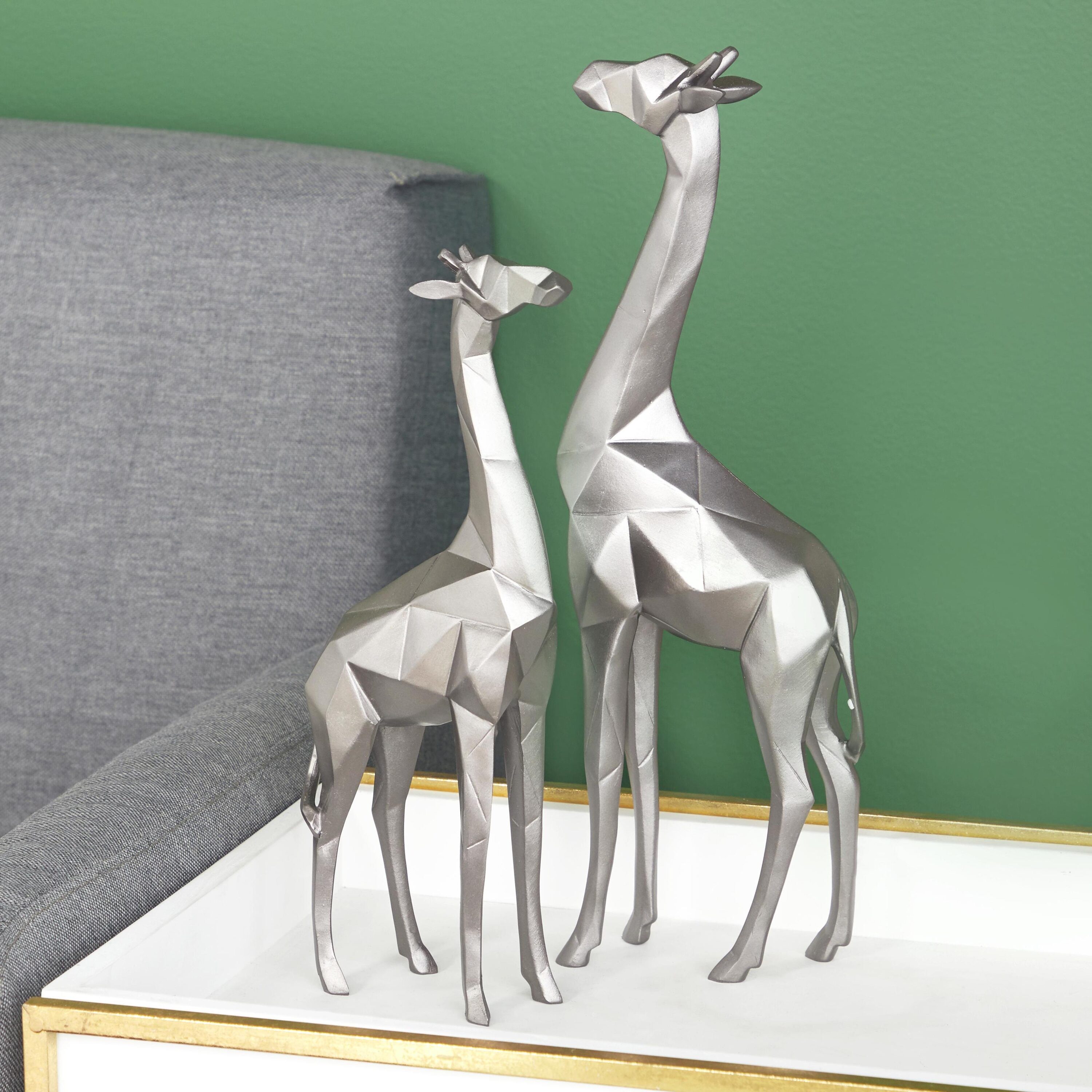CosmoLiving by Cosmopolitan 79959 2 -Pack Silver Stone Modern Sculpture