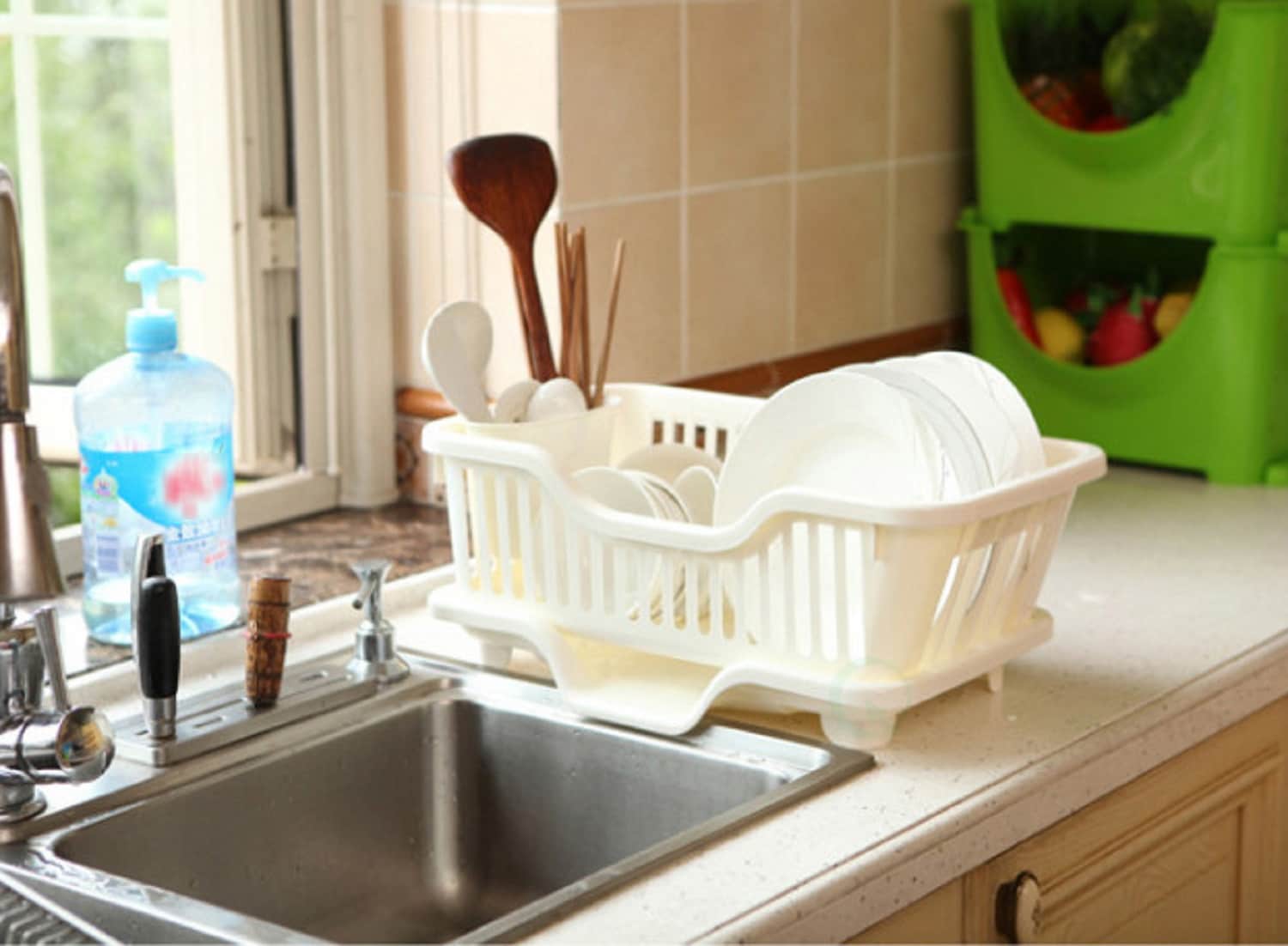 Kitchen Details 11.02-in W x 18.11-in L x 3.54-in H Polypropylene Dish Rack  and Drip Tray