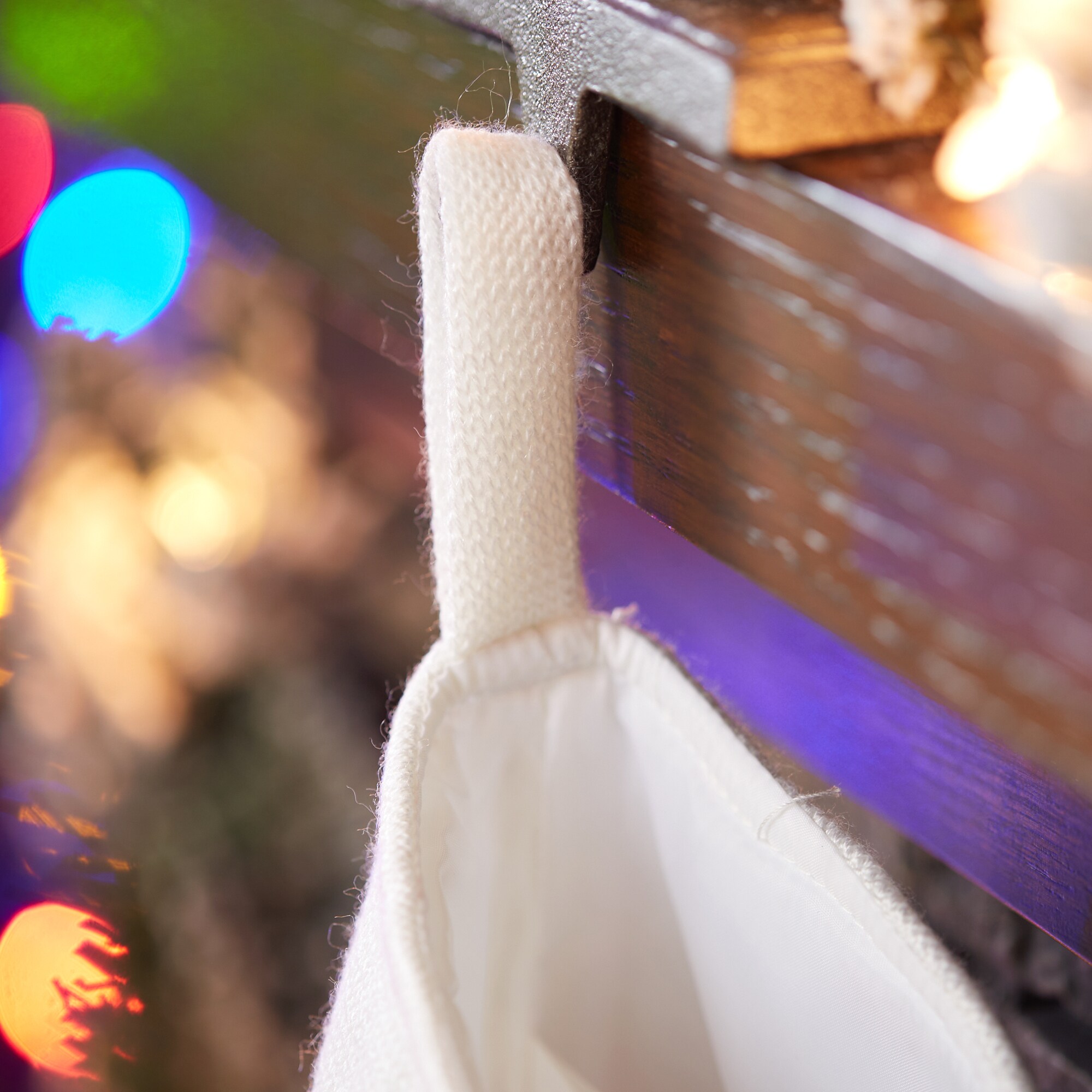 Universal 117699 Tree-Stockings - View #4