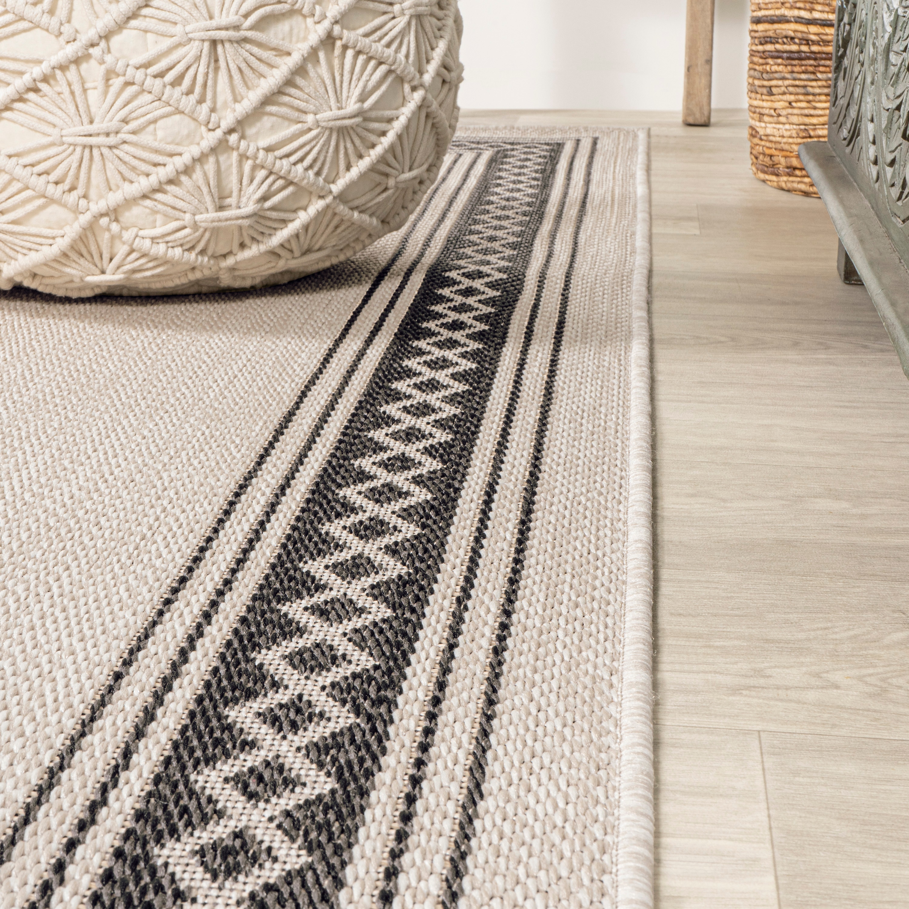 JONATHAN  Y SMB207B-4 rugs - View #8