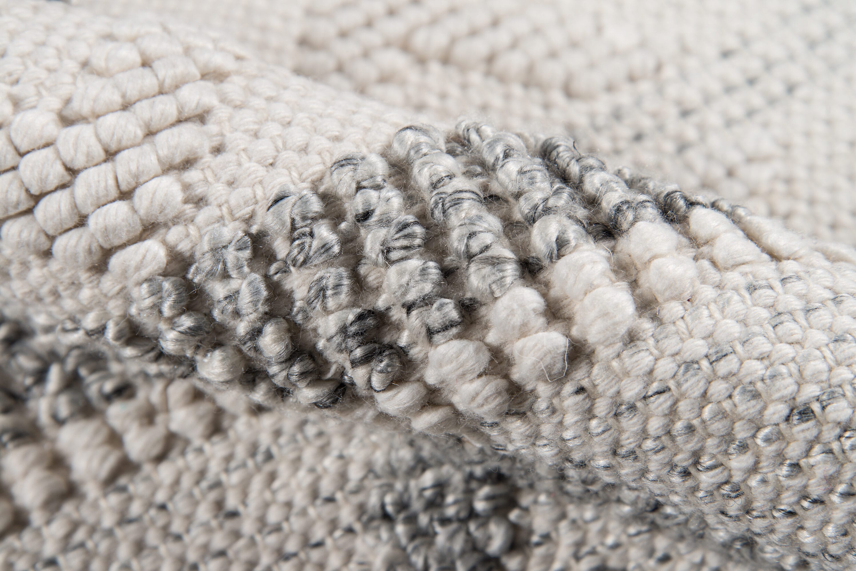 6'x24' Gray Diamond Tufted Handmade Synthetic Runner Rug