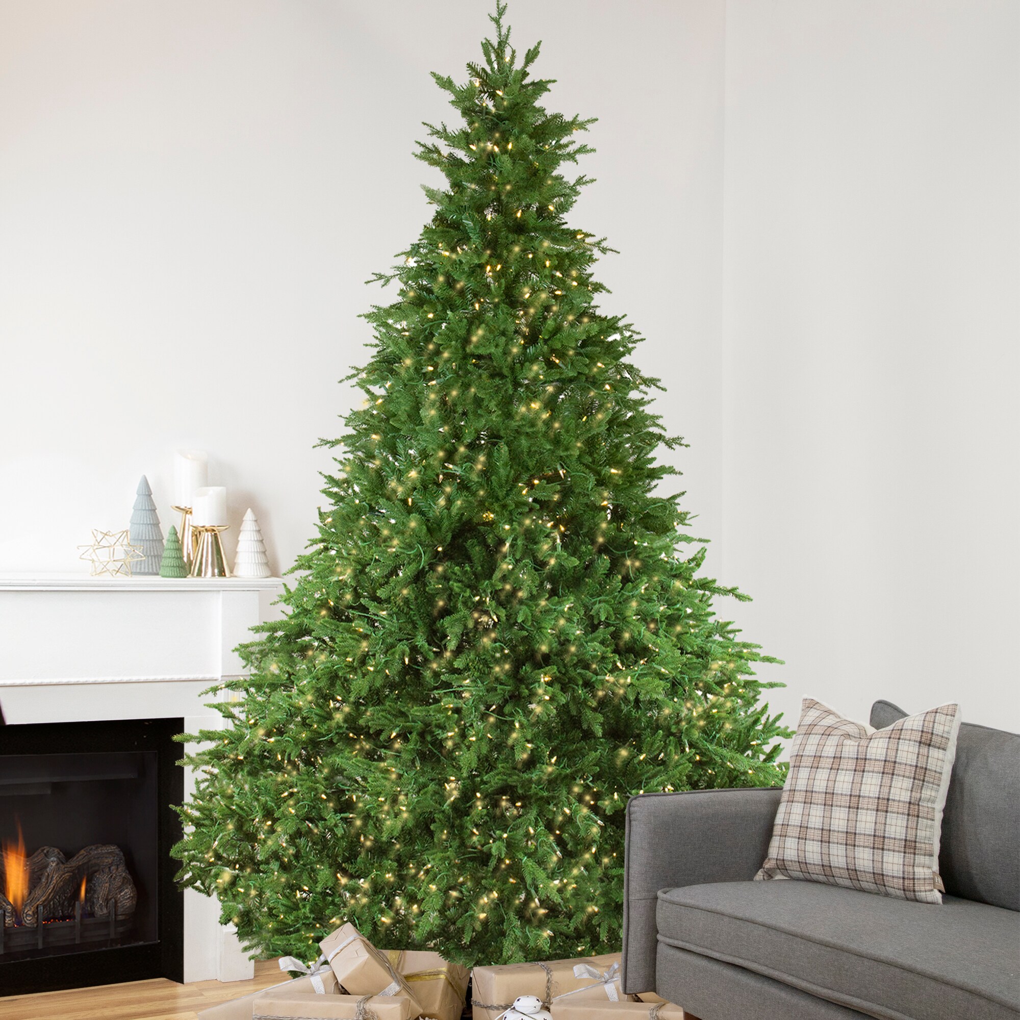 Northlight 32915589 12-ft Balsam fir Pre-lit Artificial Christmas Tree with White LED Lights