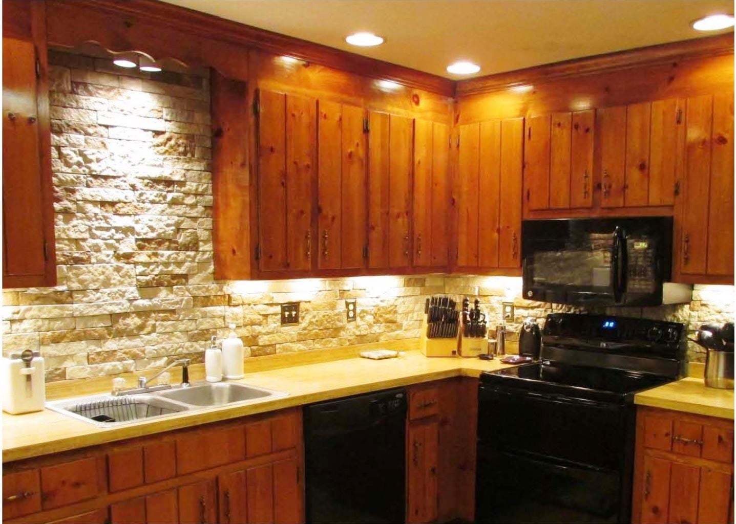 AirStone CLAMFI Stone-Veneer - View #5
