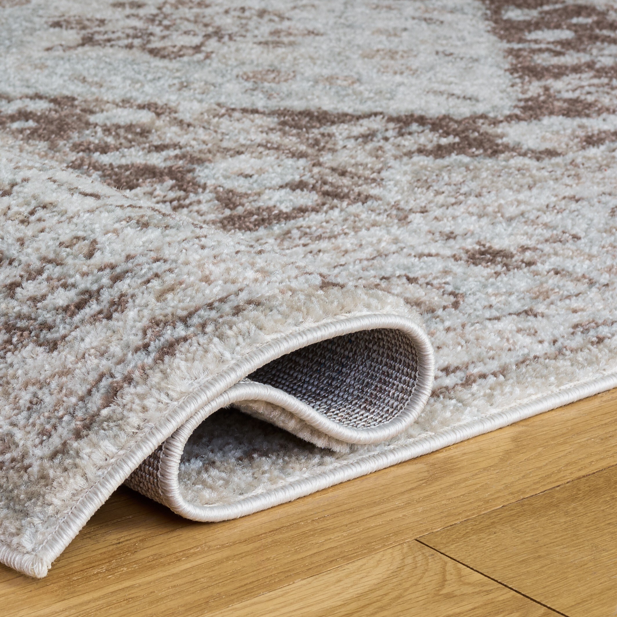 Safavieh MAD670T-68 rugs - View #7