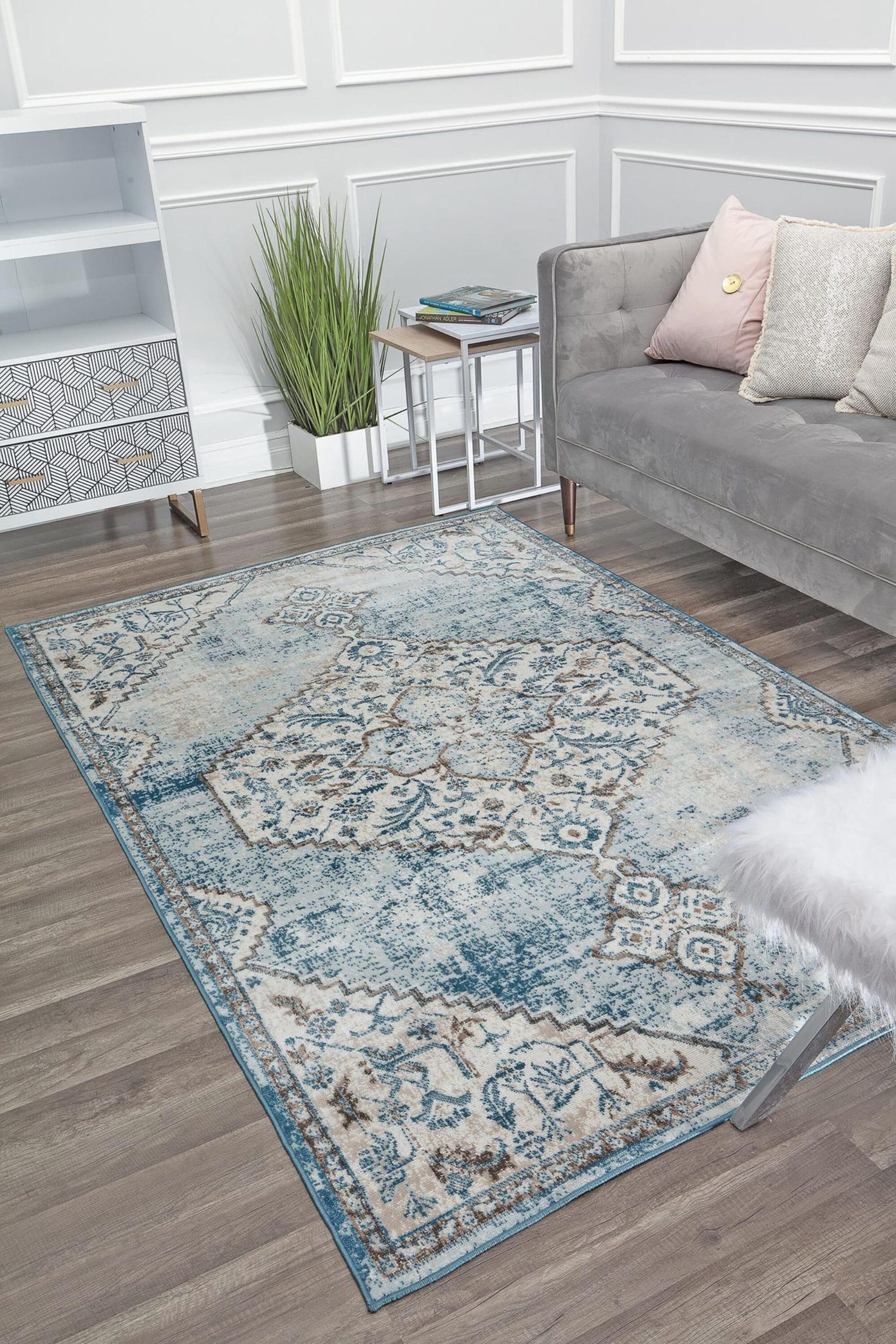 Powder Blue Medallion Synthetic 8' x 10' Area Rug