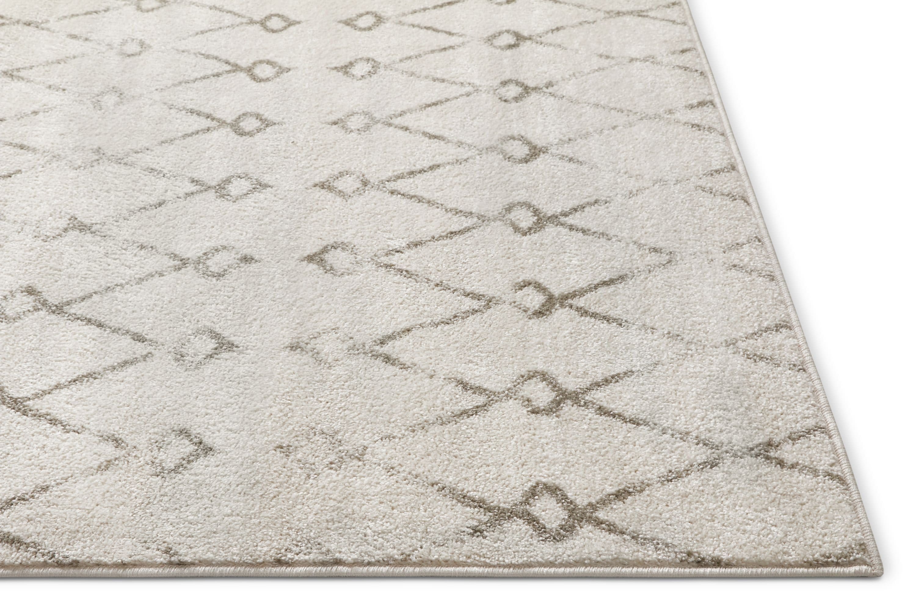 Serenity Passione Ivory Geometric 3'11" x 5'3" Synthetic Area Rug
