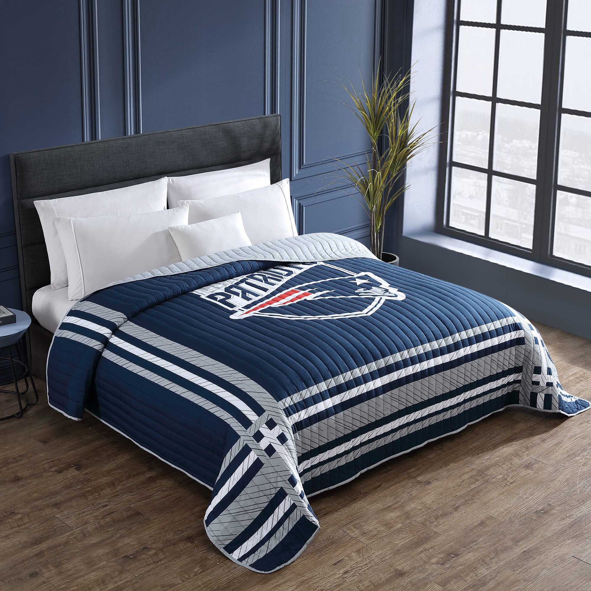 Buy NFL Tennessee Titans Locker Room Pillow Online at Low Prices in India 