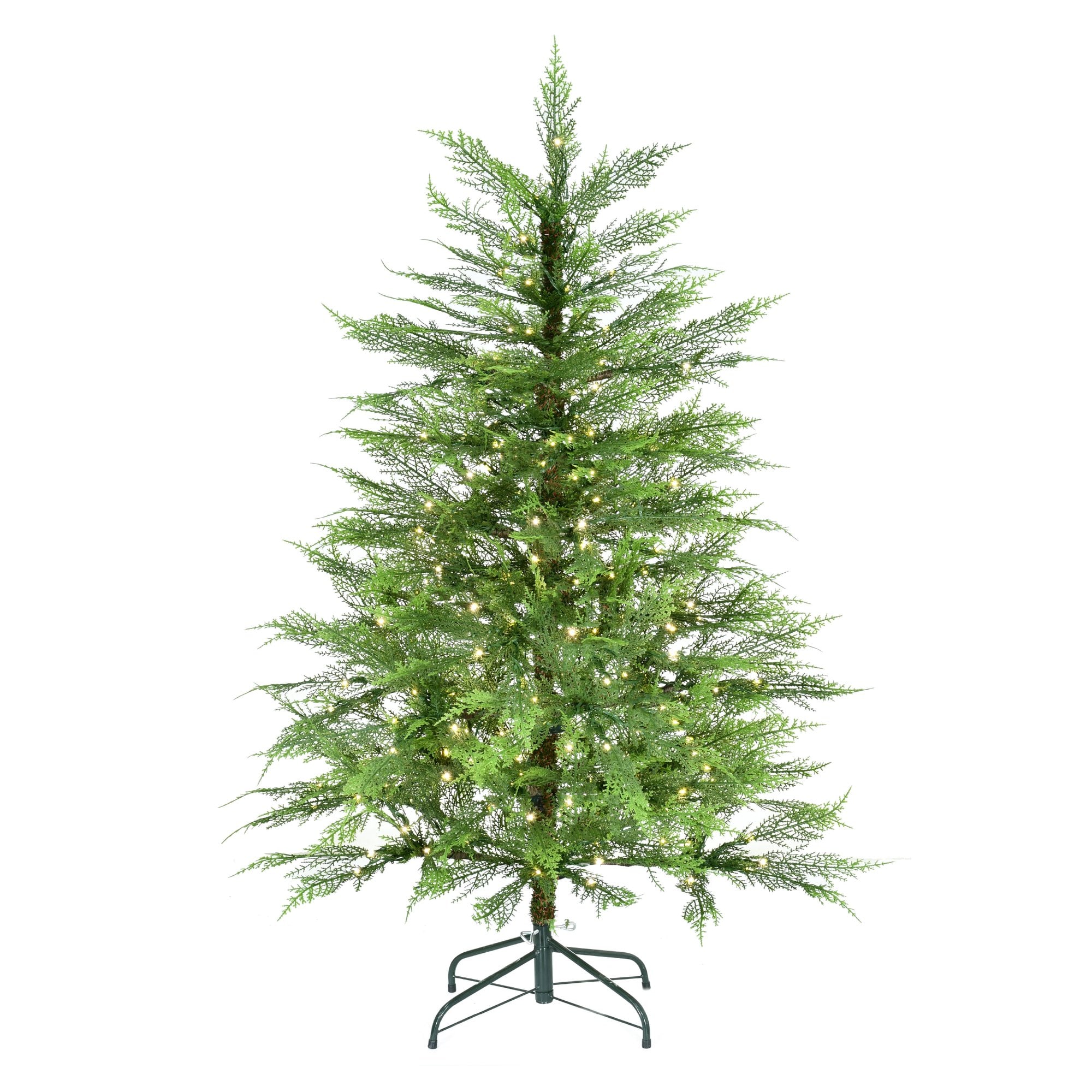 Fraser Hill Farm Real Feel Pre-lit Indoor Battery-operated Green Cedar Pine Artificial Christmas Wreath