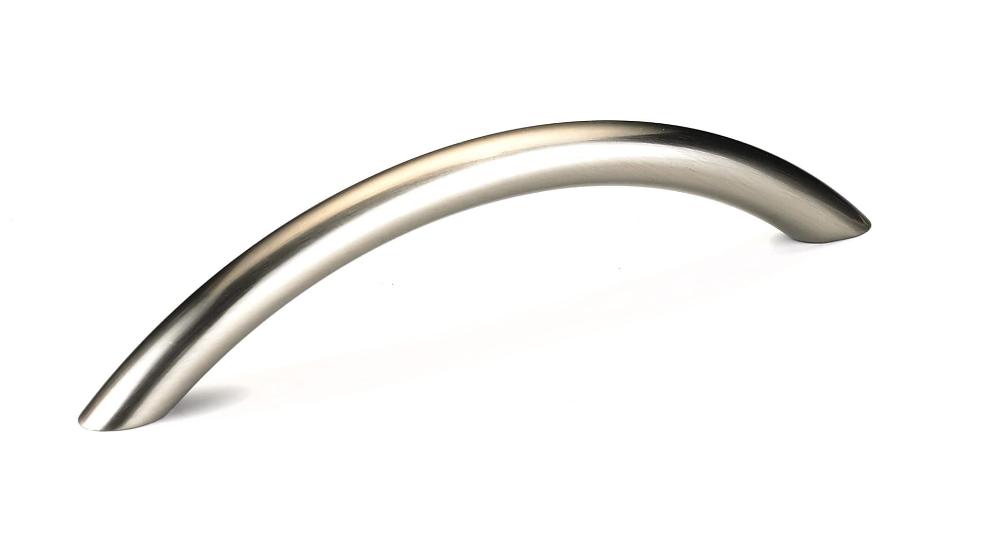 Richelieu BP15400195 Arverne 3-3/4-in , 96mm Center to Center Brushed Nickel Arch Handle