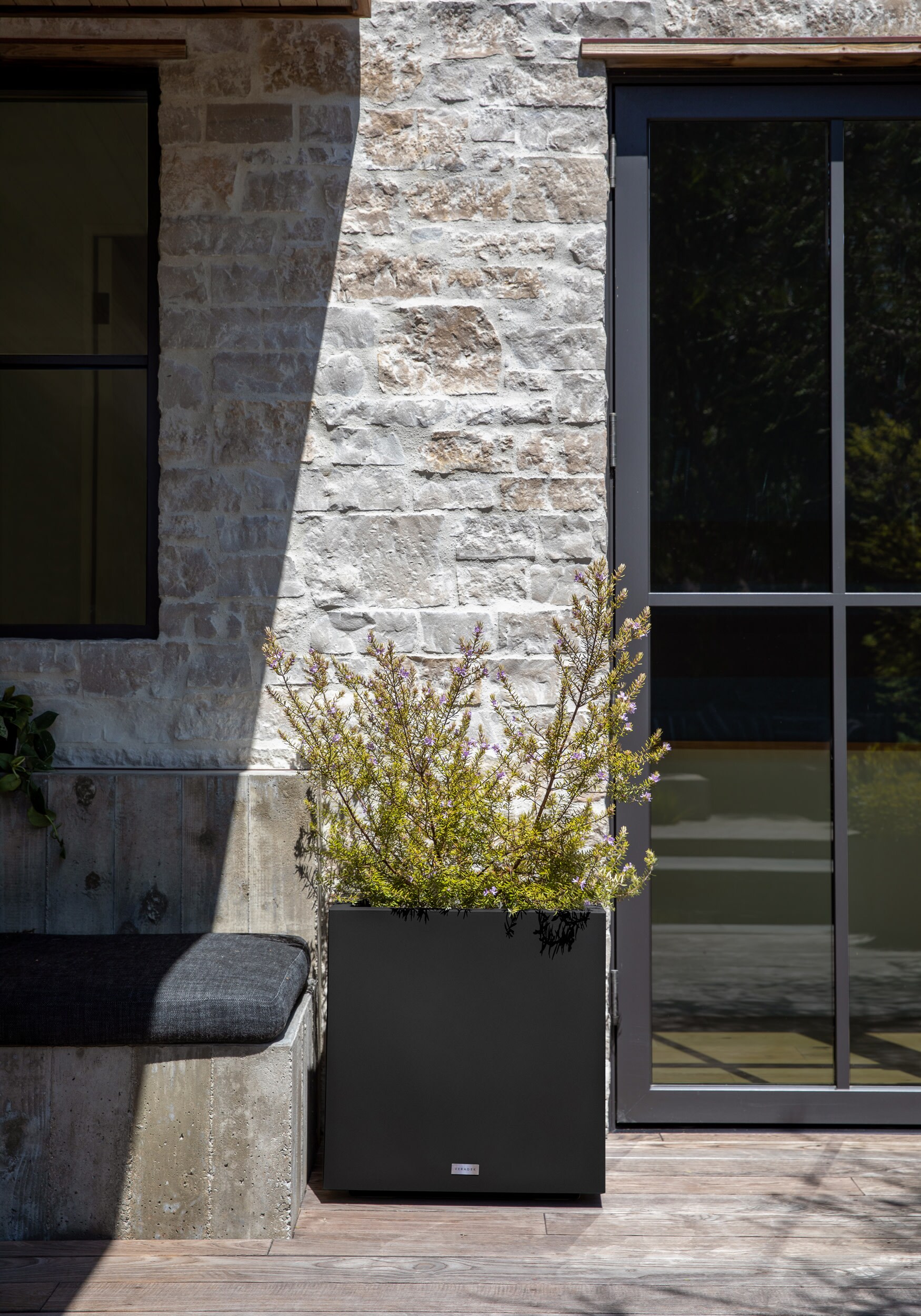 Veradek CUVMEDB Planter-Window-Box - View #7