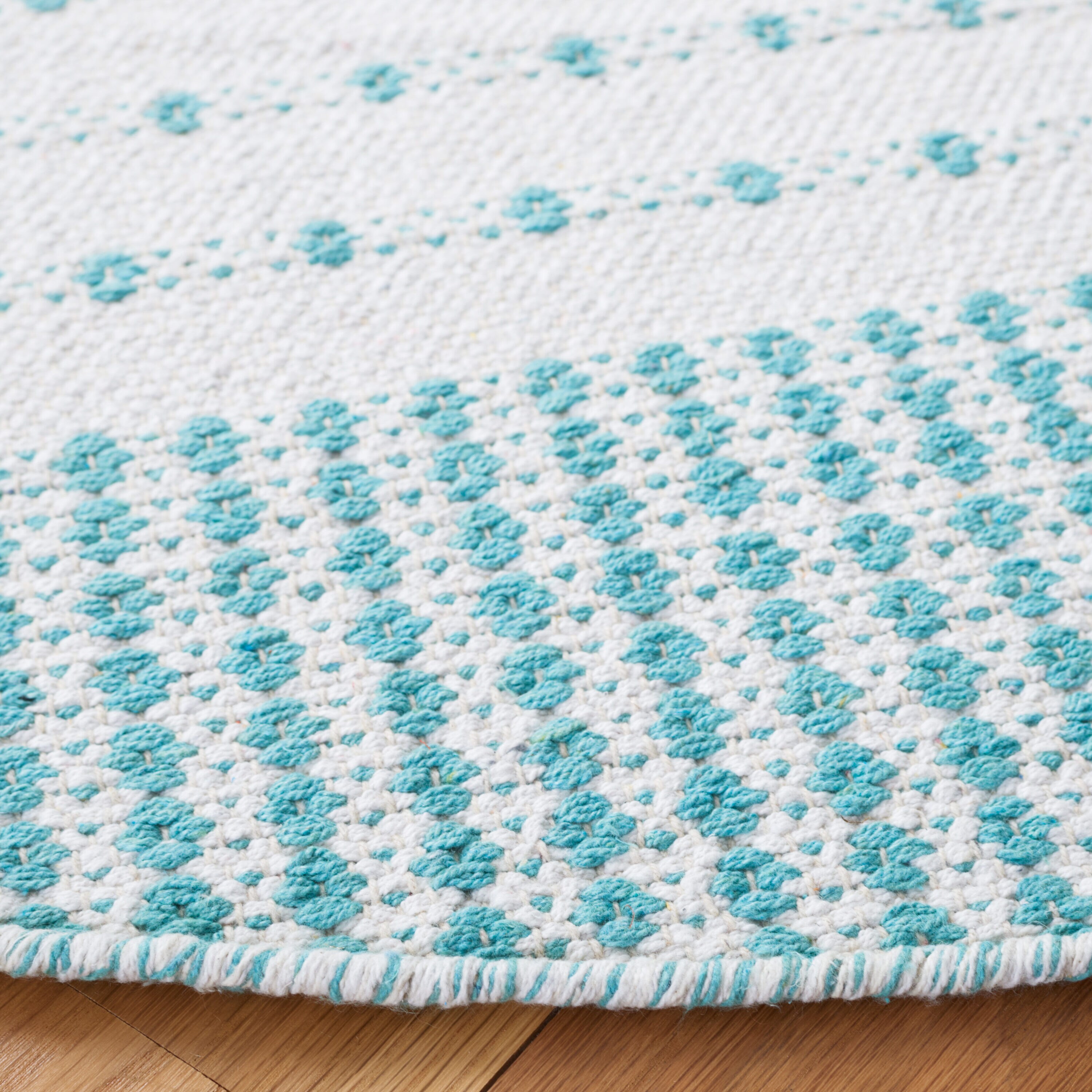 Safavieh MTK714J-6R rugs - View #3