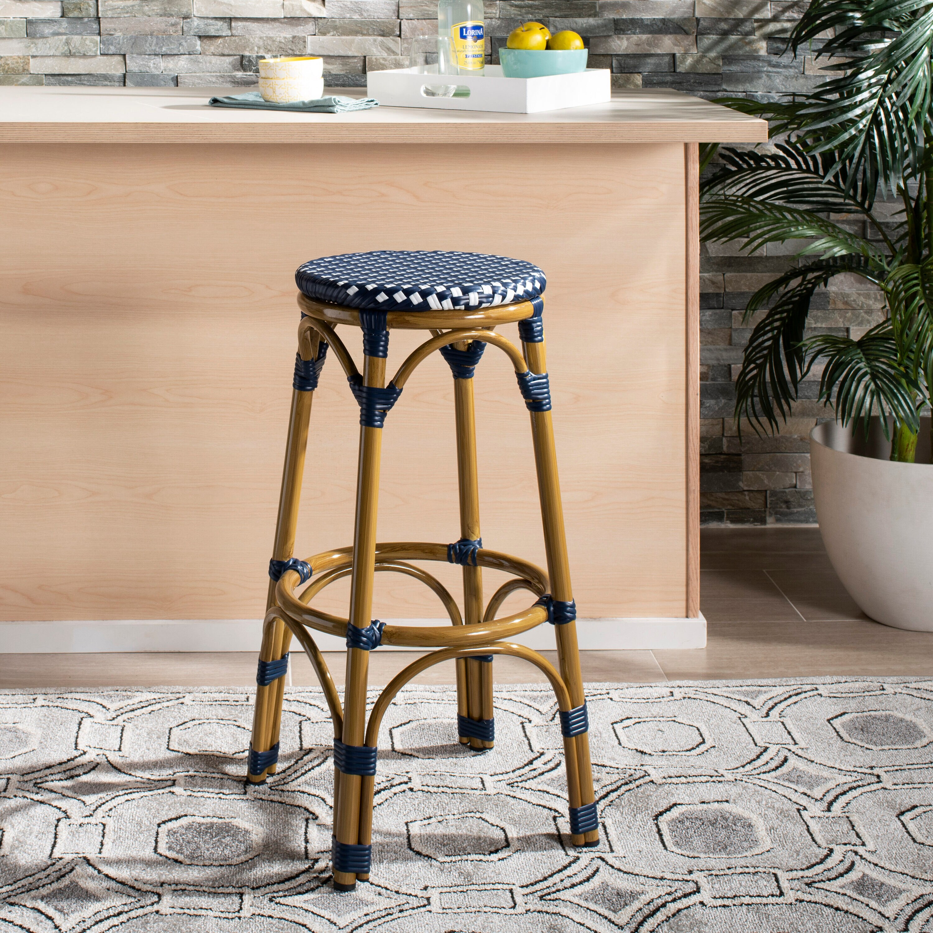 Safavieh FOX5211D Patio-Chairs - View #6
