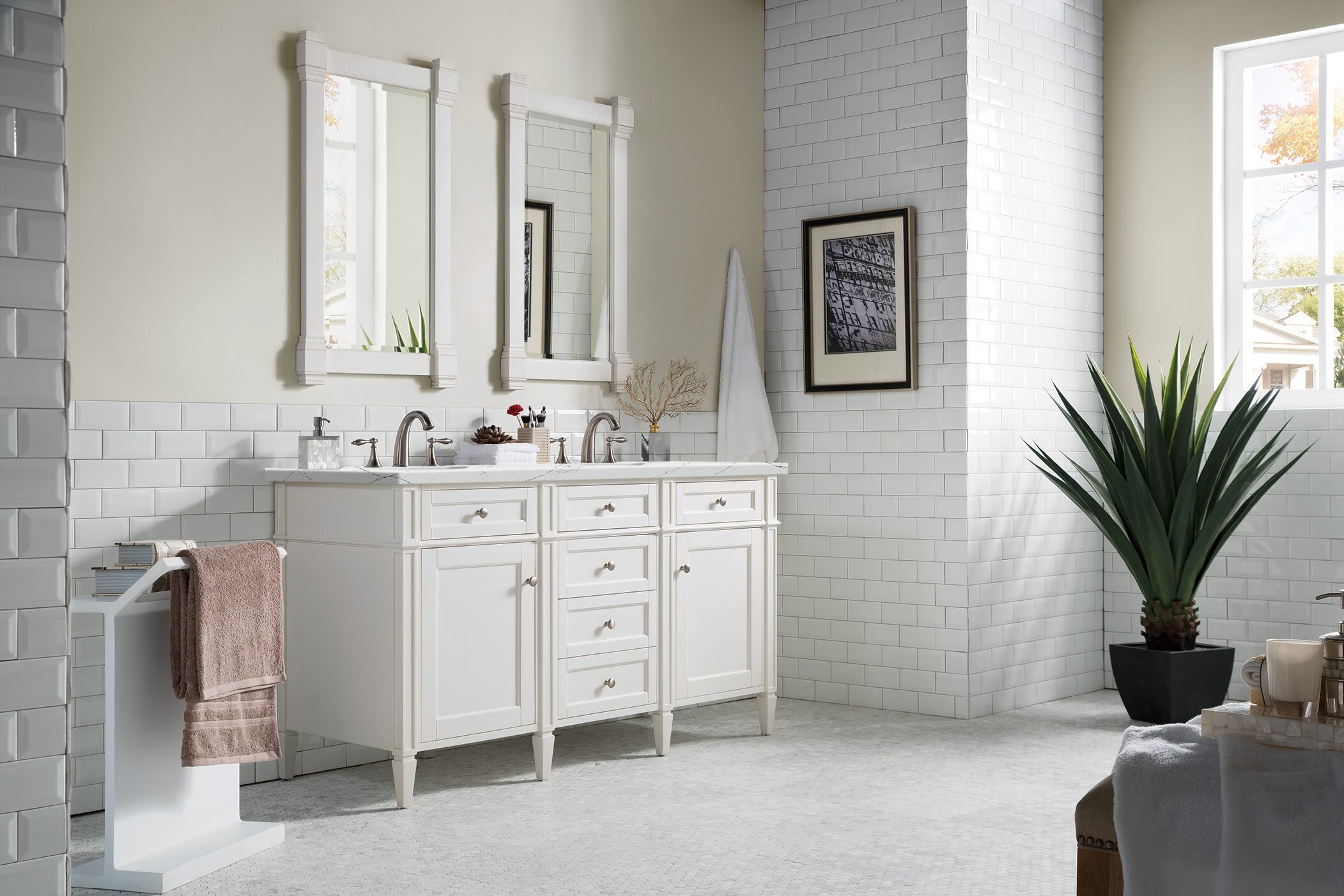 James Martin Vanities 655-V60D-BW-3ENC Bath-Vanity-Combo - View #3