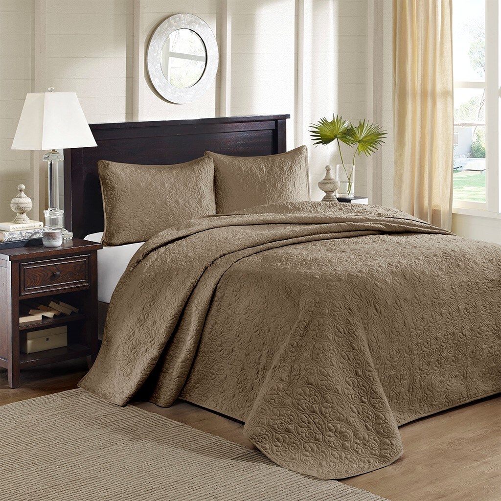 Gracie Mills 8946-31PM Sandy Reversible Bedspread Set with Classic Stitch Pattern