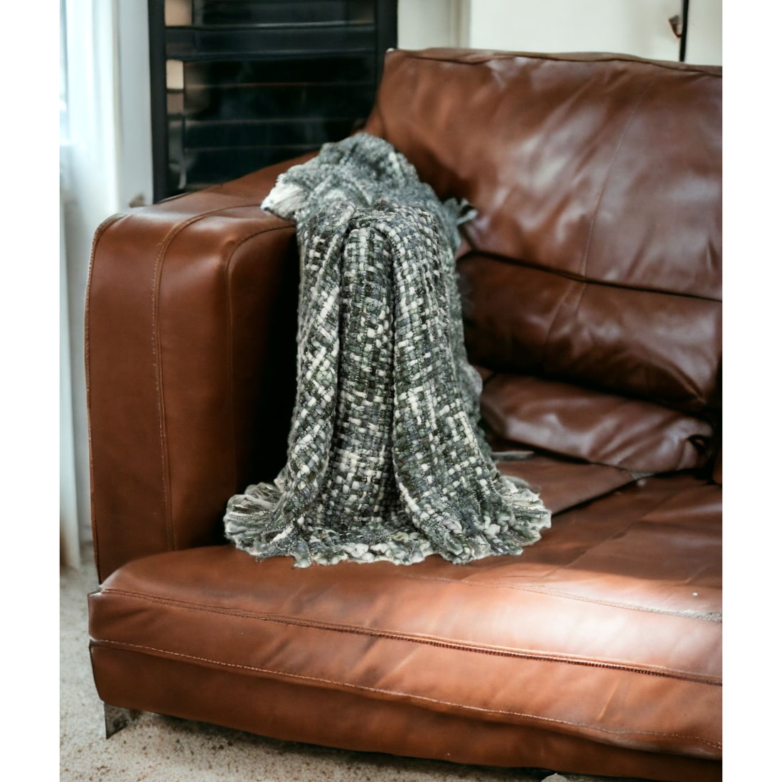 HomeRoots 4000476229 Blankets-And-Throws - View #3