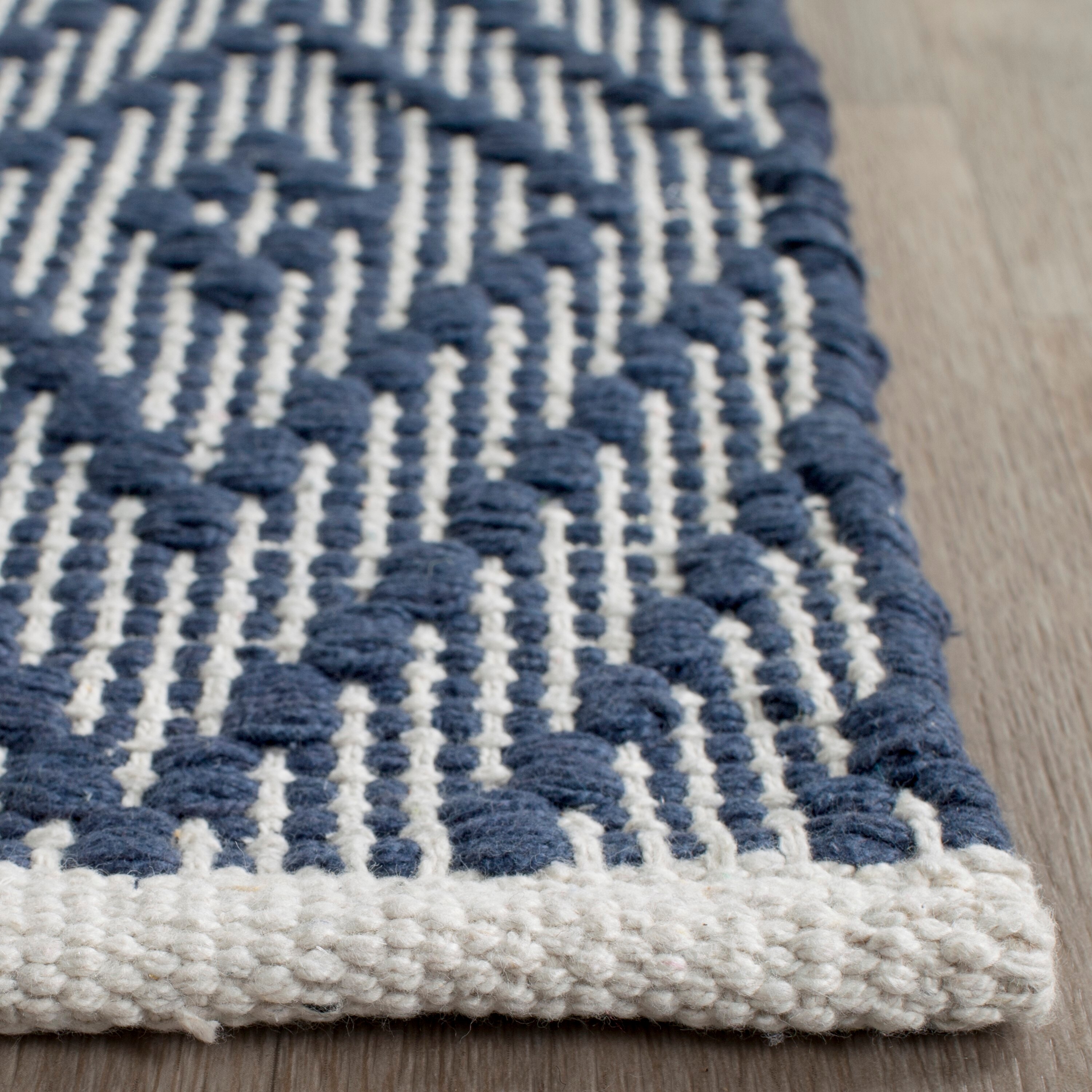 Safavieh MTK811C-57 rugs - View #3