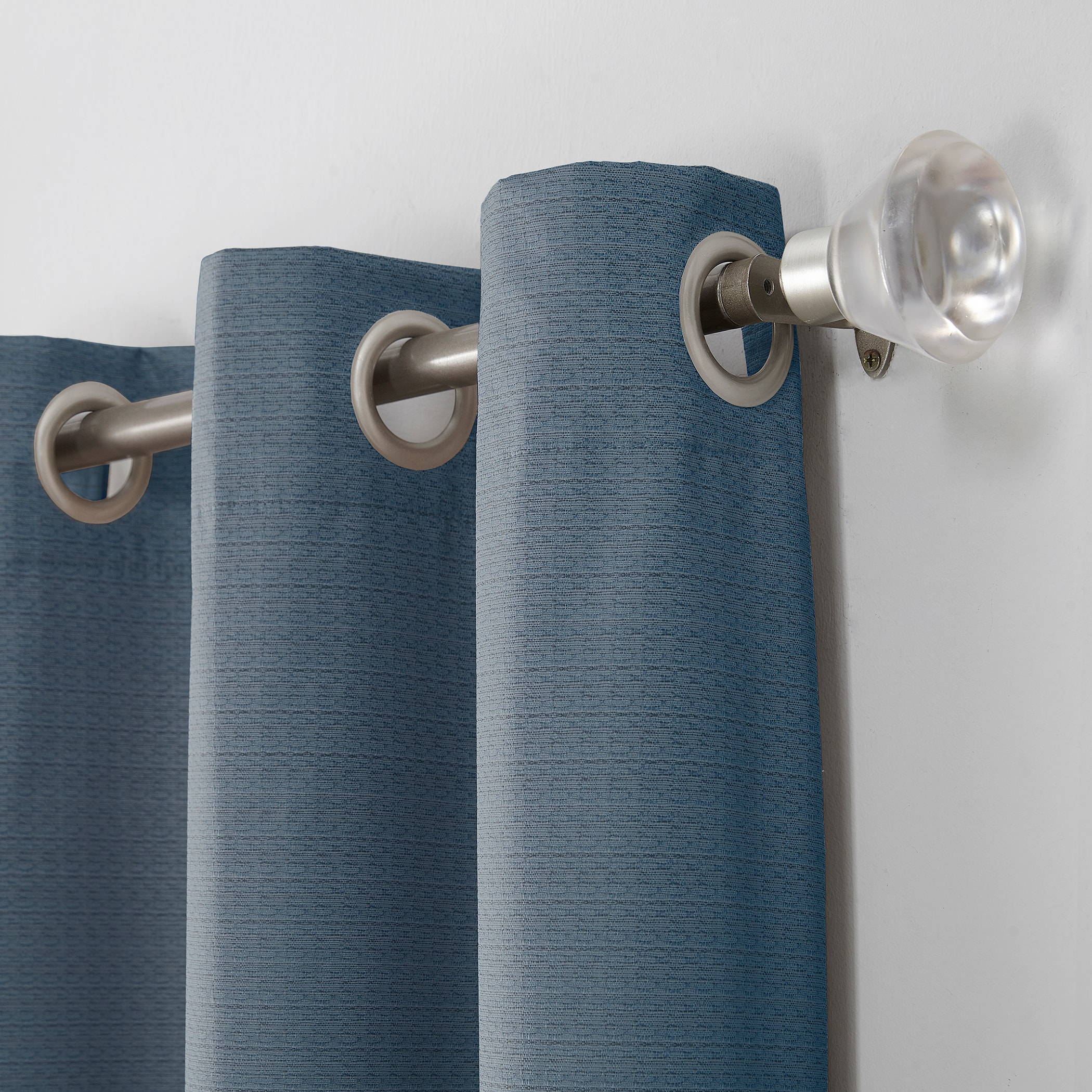 Sun Zero 50707 curtains - View #2