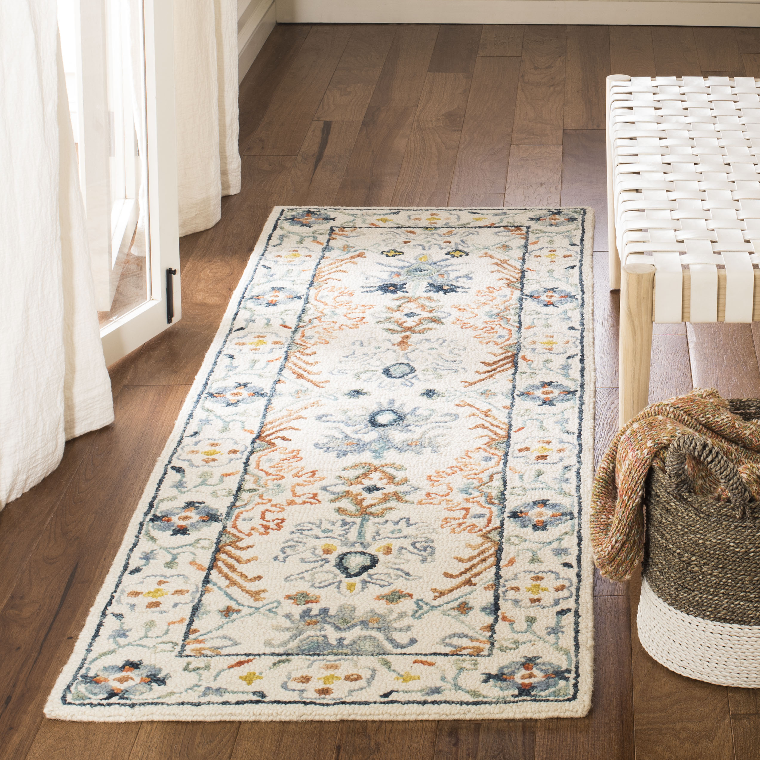 Safavieh Evoke Layla 2 x 7 Ivory/Blue Indoor Abstract Bohemian/Eclectic Runner