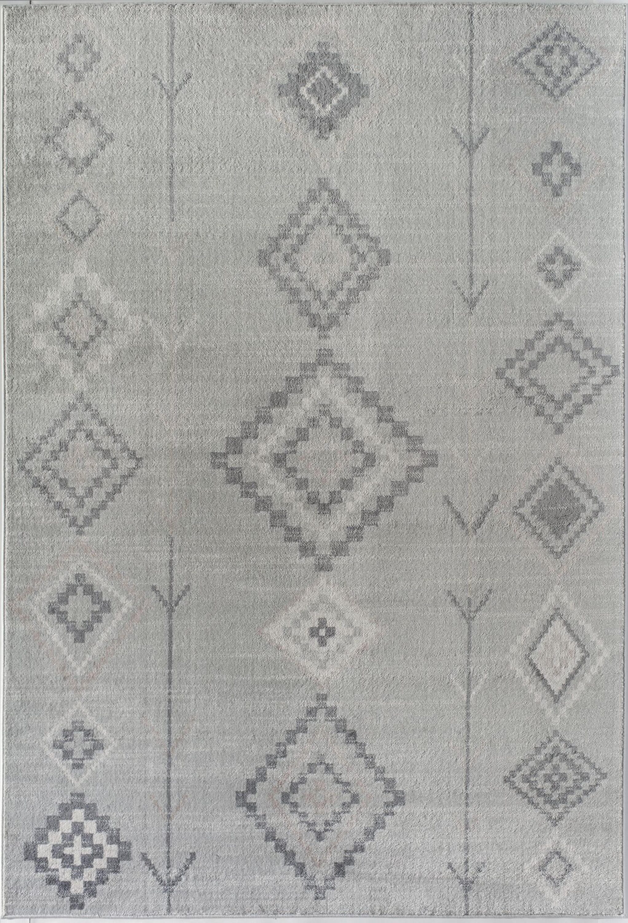 Gray Diamond Pattern Synthetic 2' x 4' Area Rug