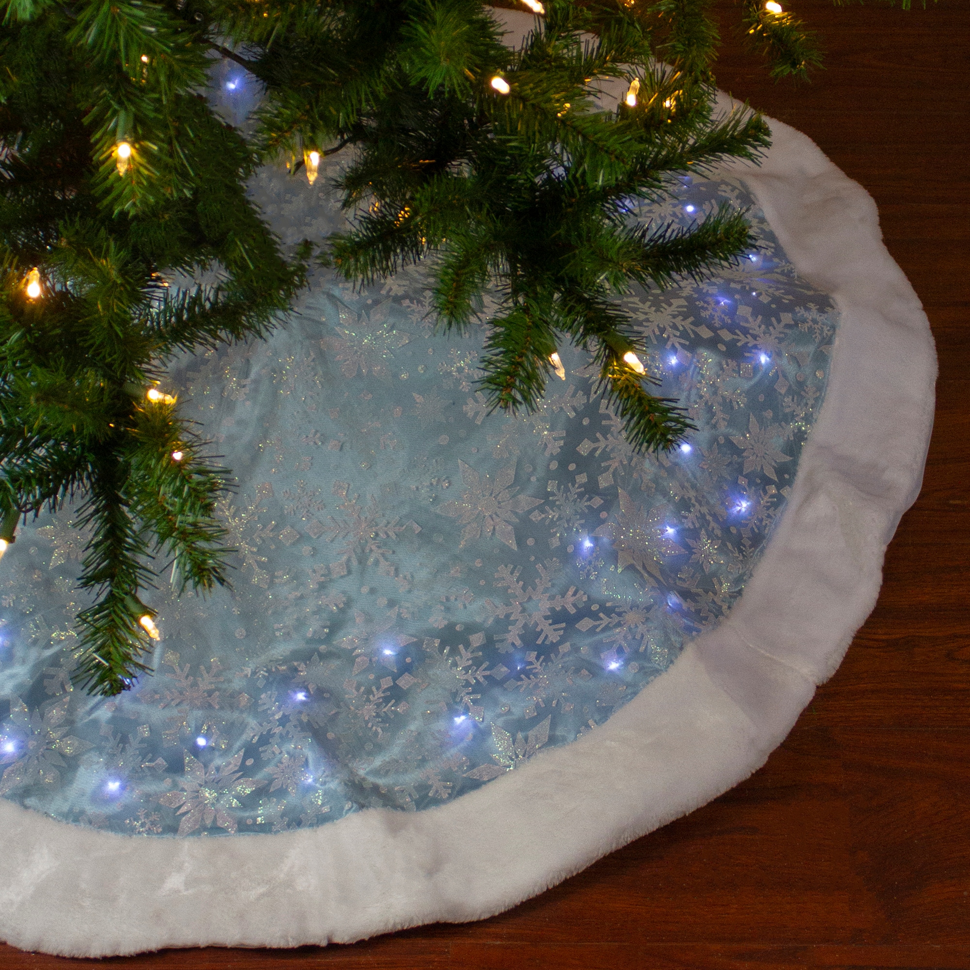 Light Blue Tree Skirt 