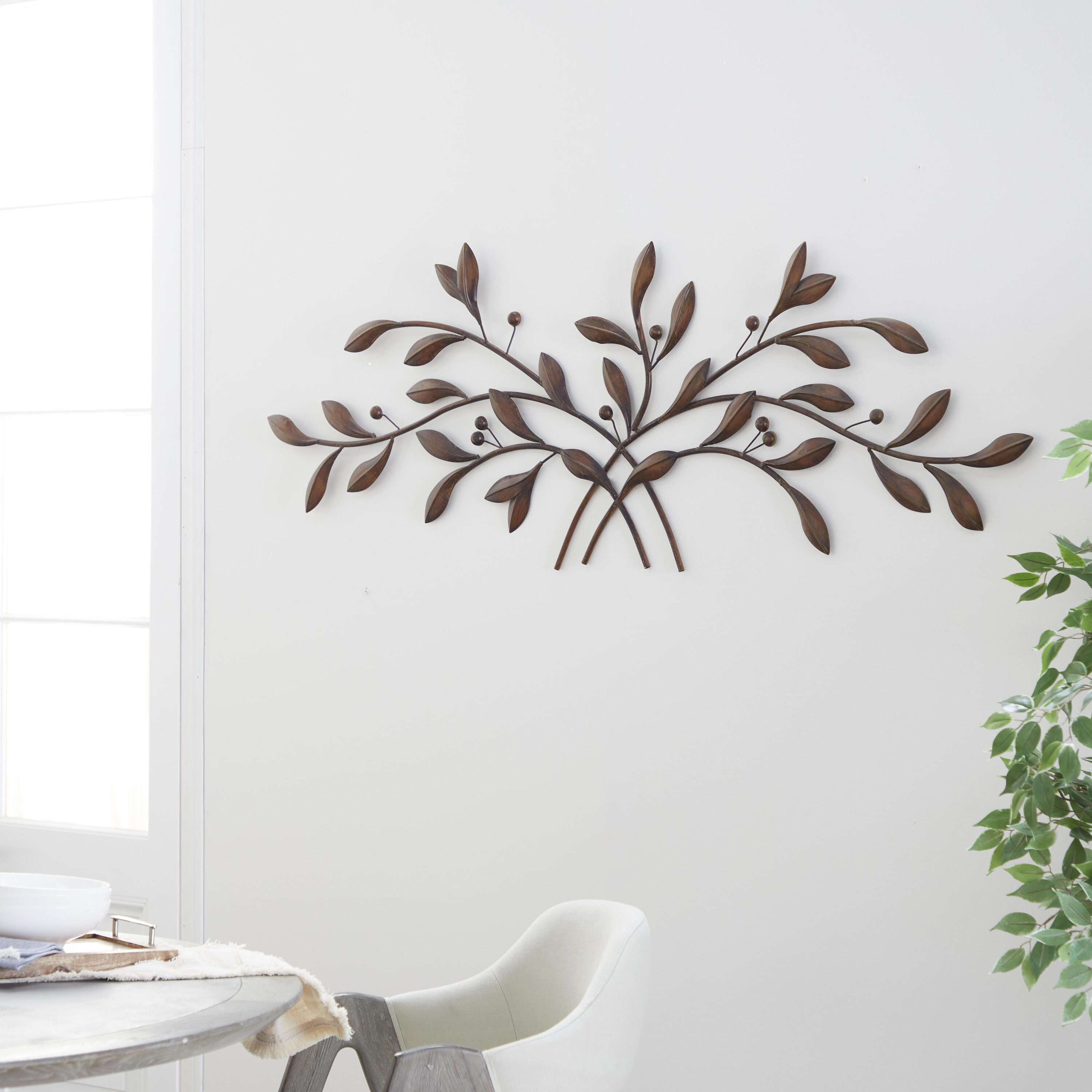 Grayson Lane 99562 60-in W x 41-in H Metal Leaf Nature Wall sculpture