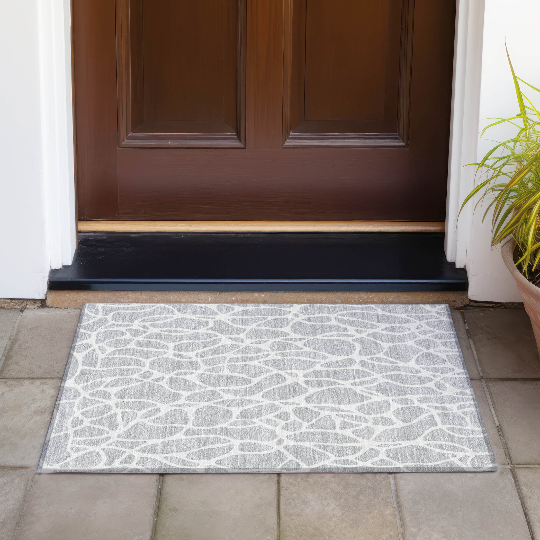 Silver Geometric Washable Synthetic Rectangular Rug 30" x 20"