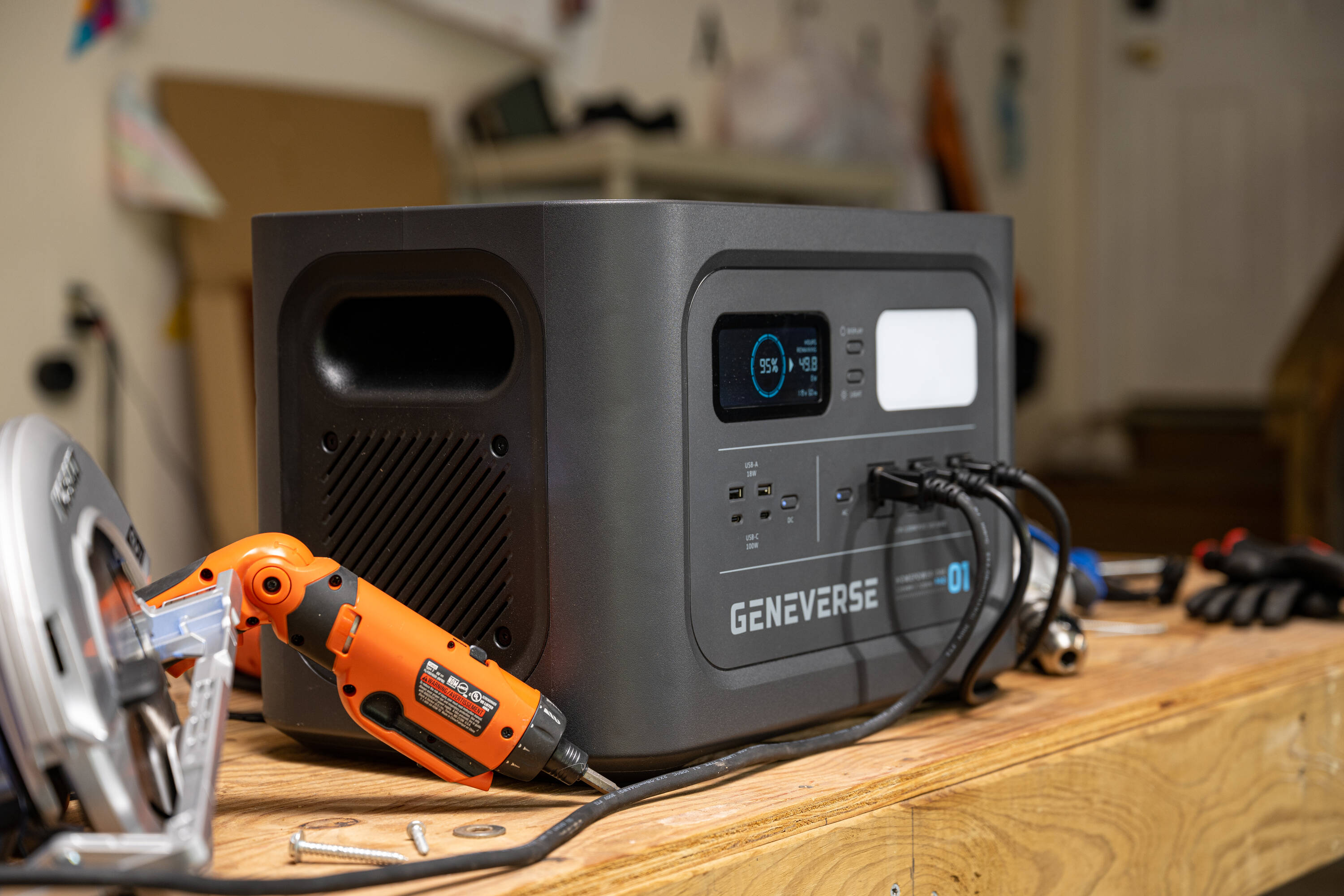 Geneverse 60-GVUS-SG1R12 Portable-Solar-Power-Kits - View #15