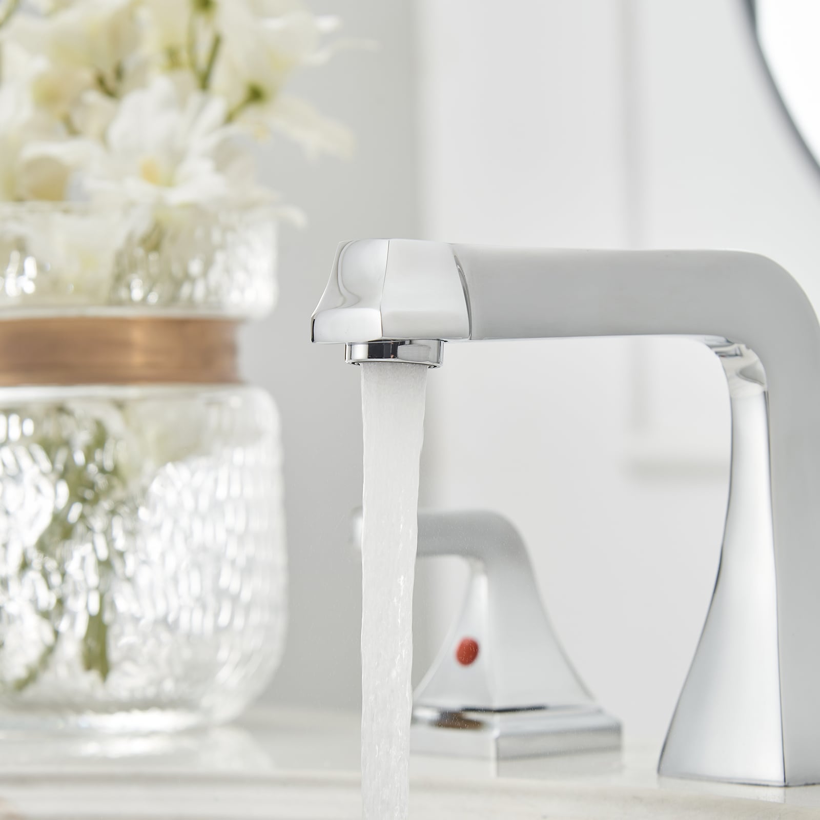 Polished Chrome Widespread 2-Handle Bathroom Sink Faucet