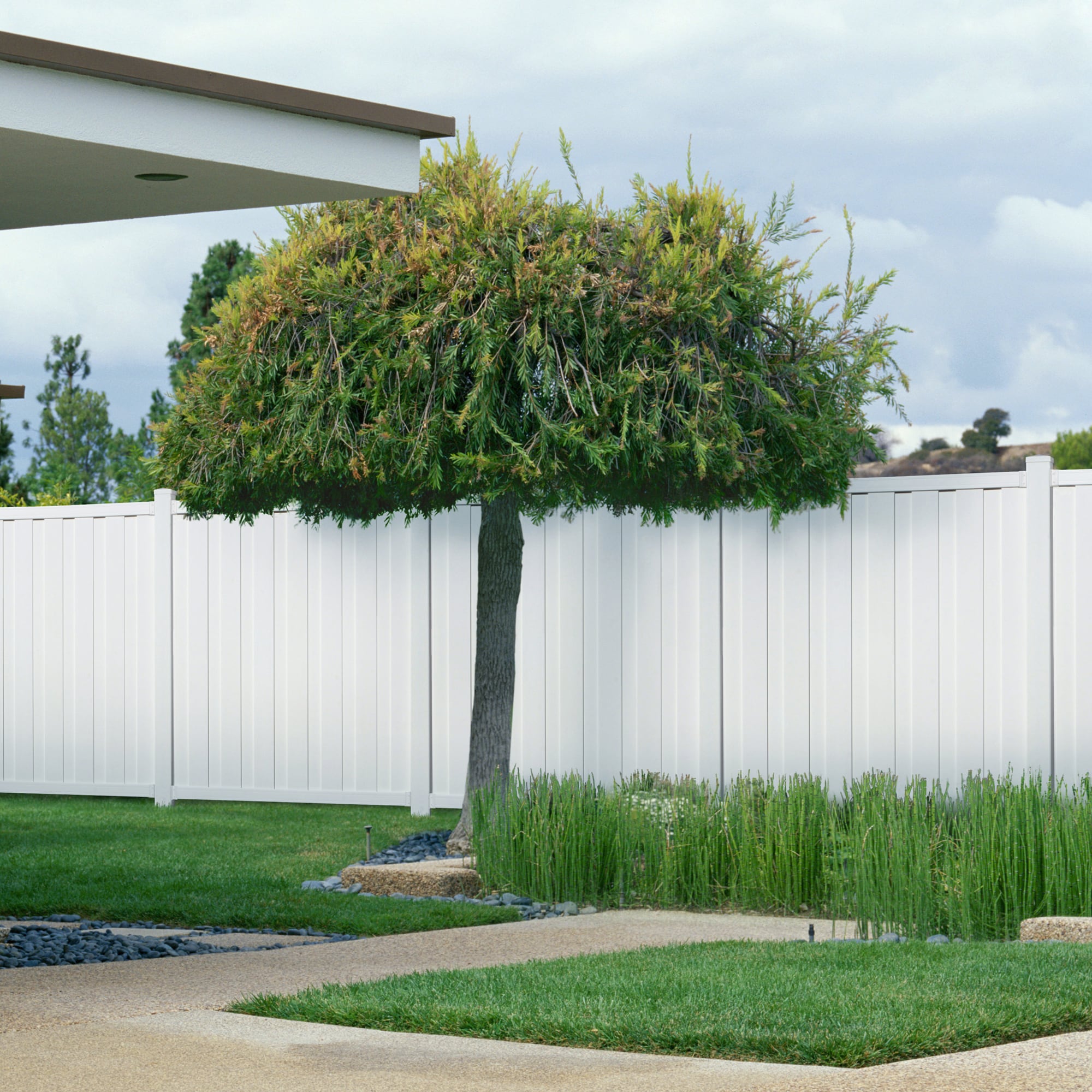 Outdoor Essentials 359464 Vinyl-Fence-Panels - View #3