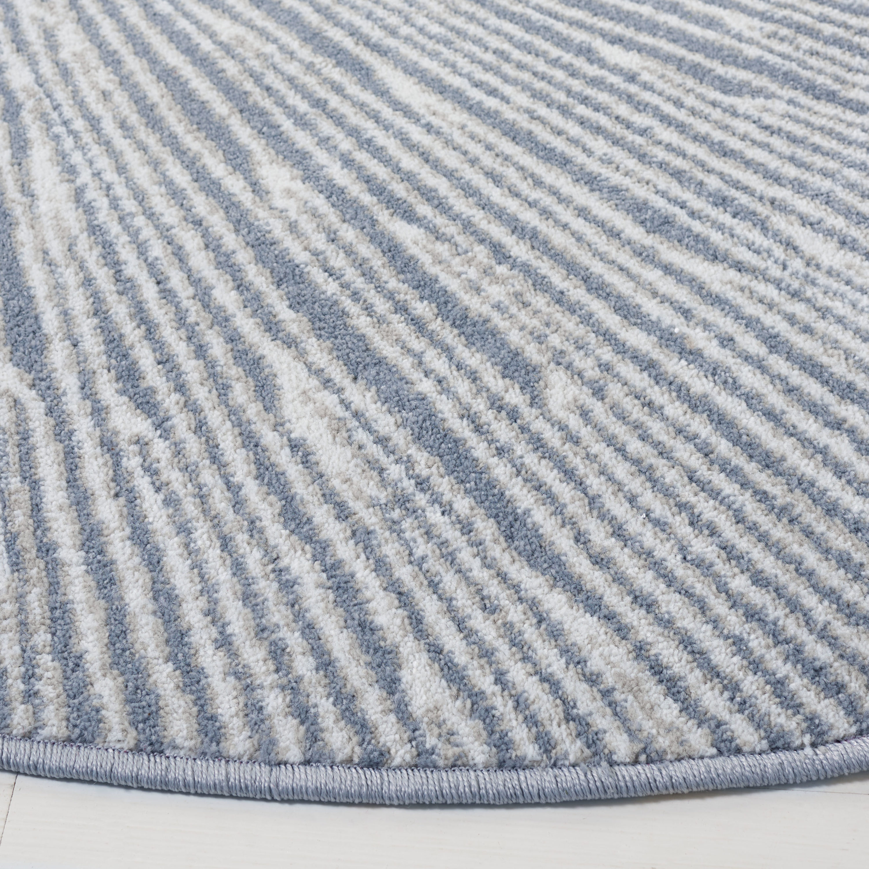 Safavieh BMT136F-7R rugs - View #3