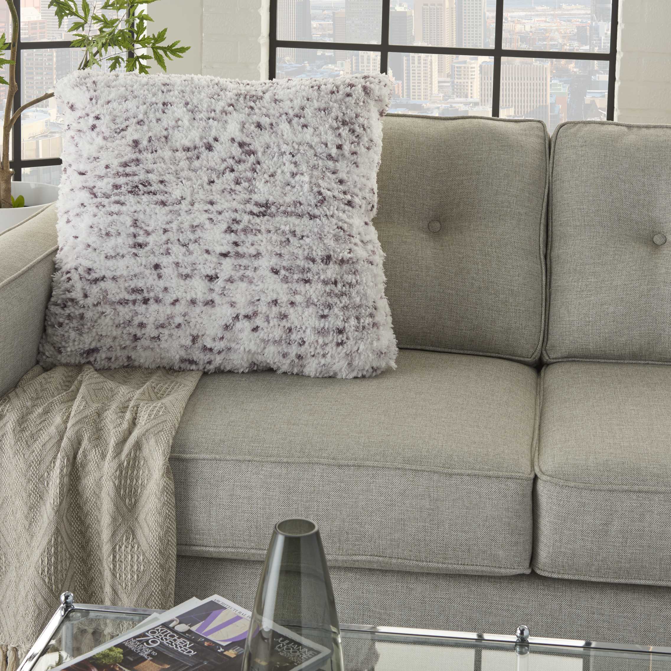 Mina Victory 798019076313 Accent-Pillows - View #3