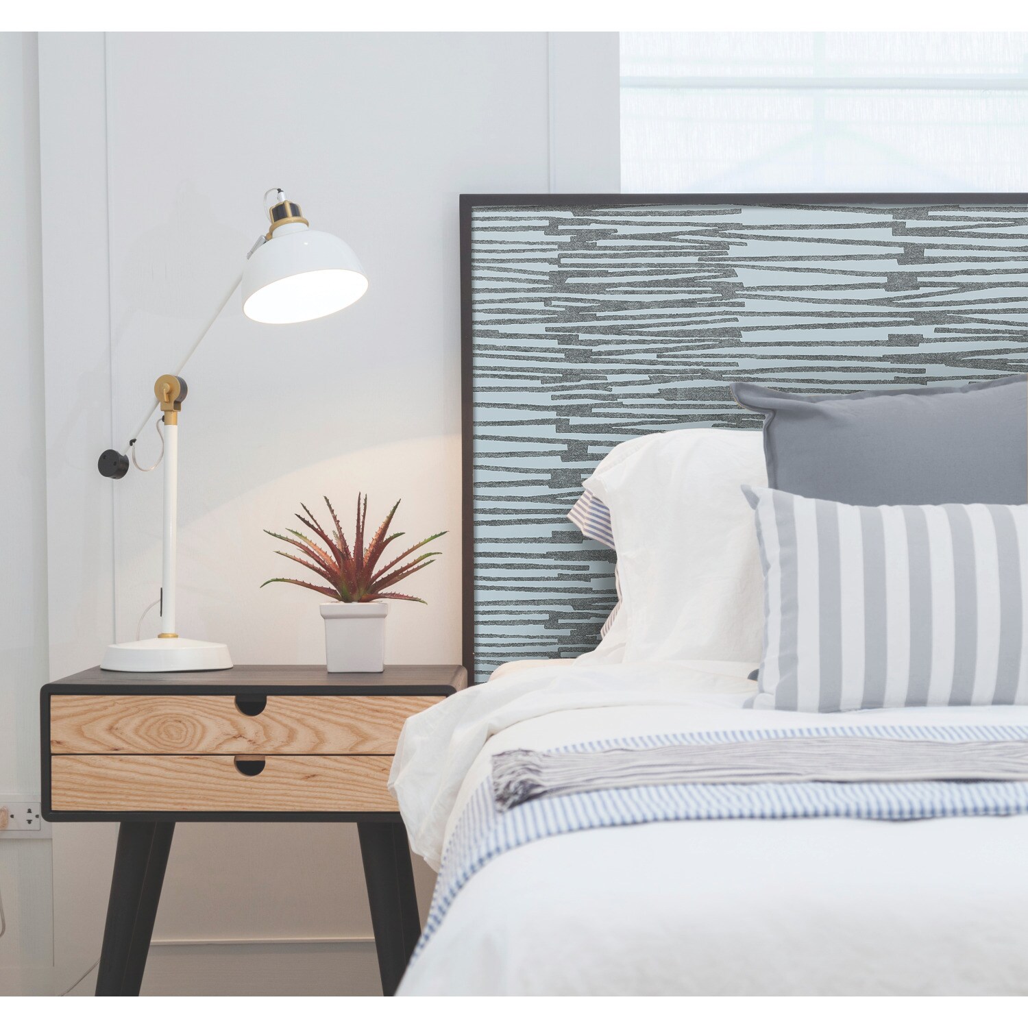 RoomMates RMK12221PL wallpaper - View #5