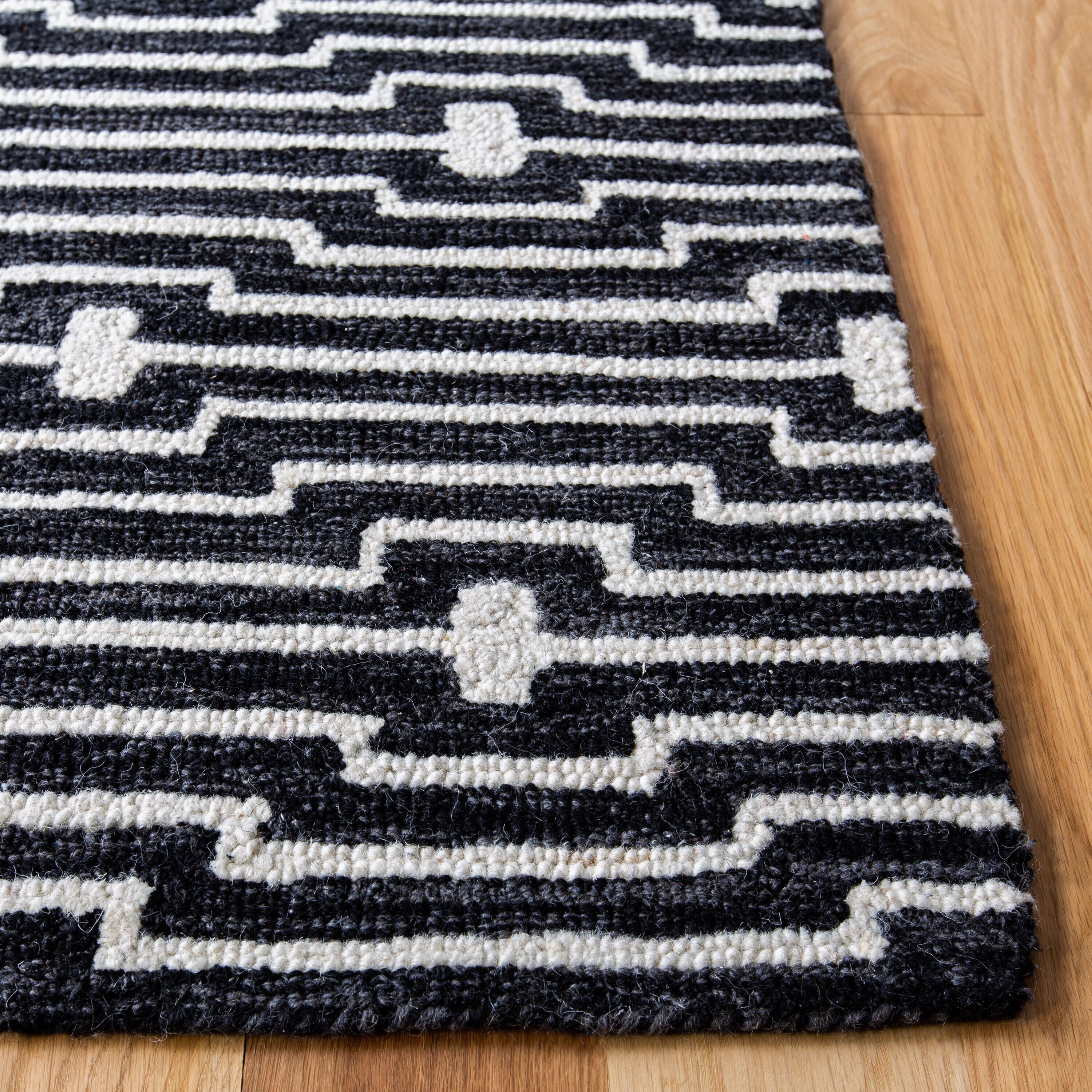 Safavieh MLP166H-5 rugs - View #5