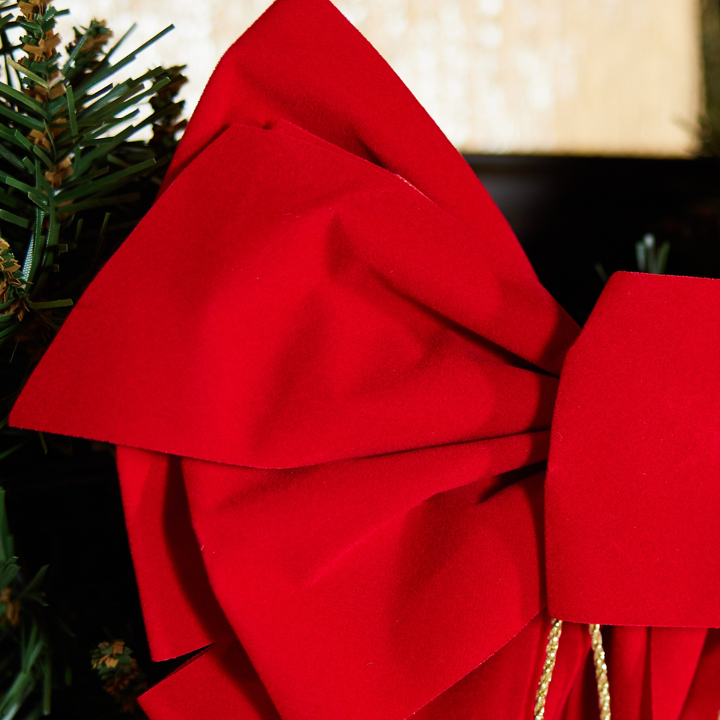 Holiday Living 4.5-in W Red Bow in the Decorative Bows & Ribbon department  at