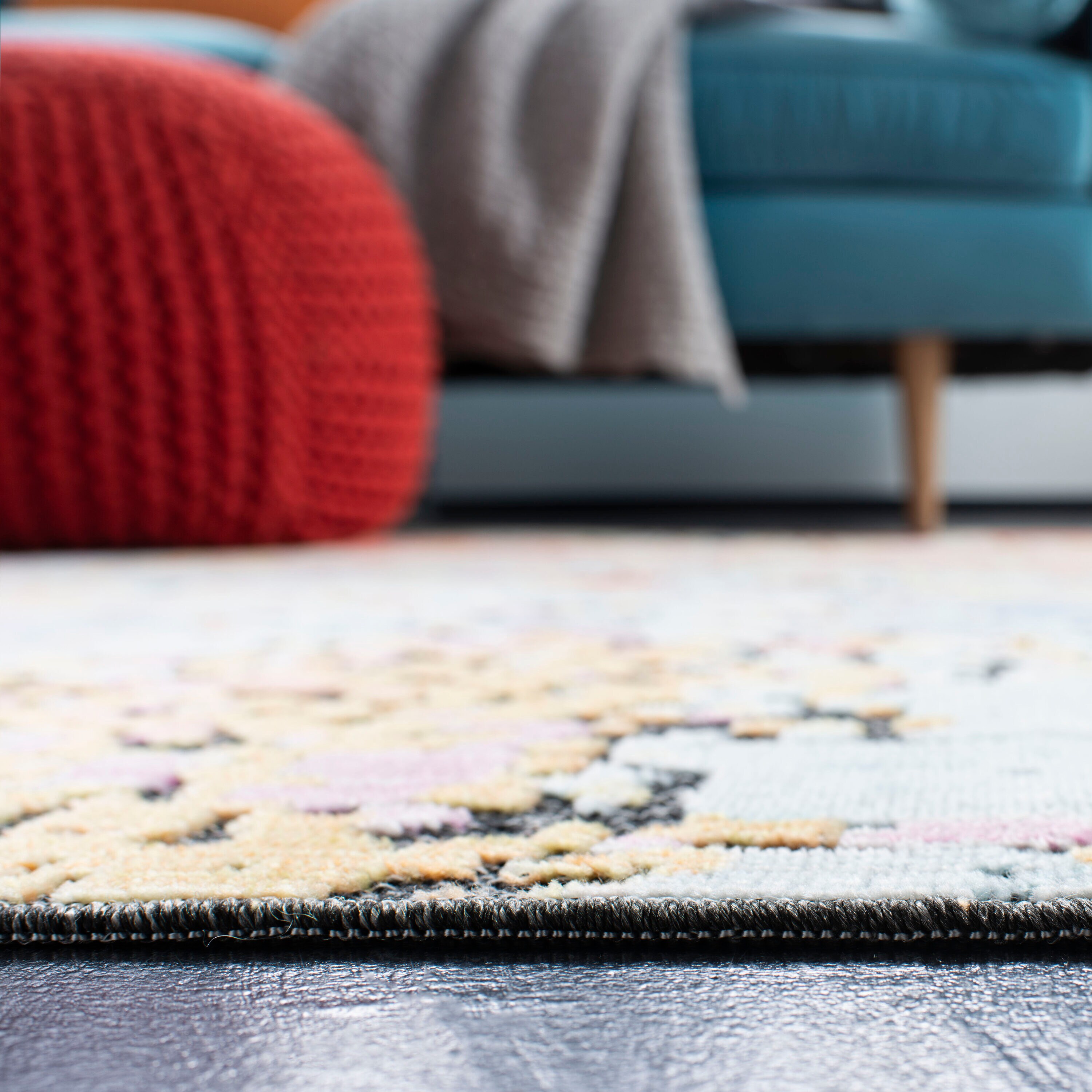 Safavieh PRV176C-5 rugs - View #4