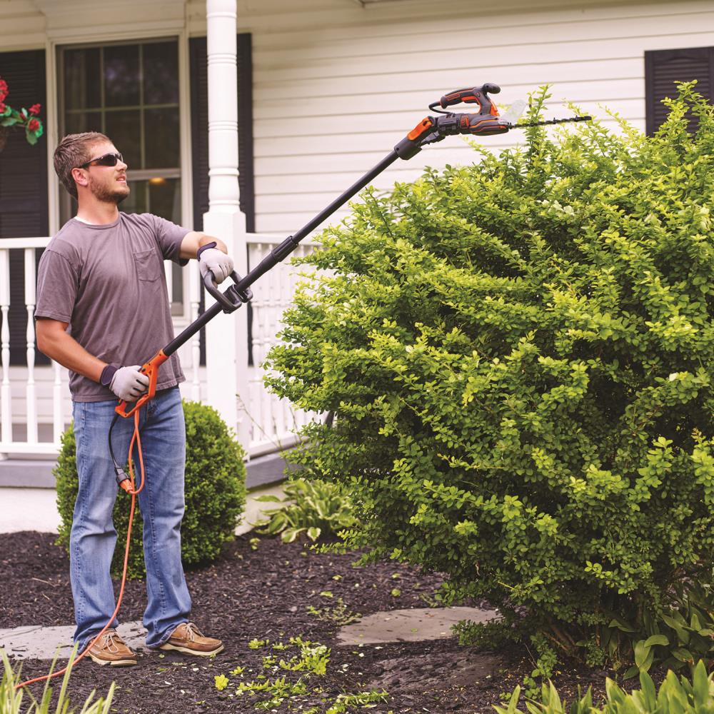 BLACK DECKER 6 in Carbon Steel Wavy Hedge Shears in the Hedge