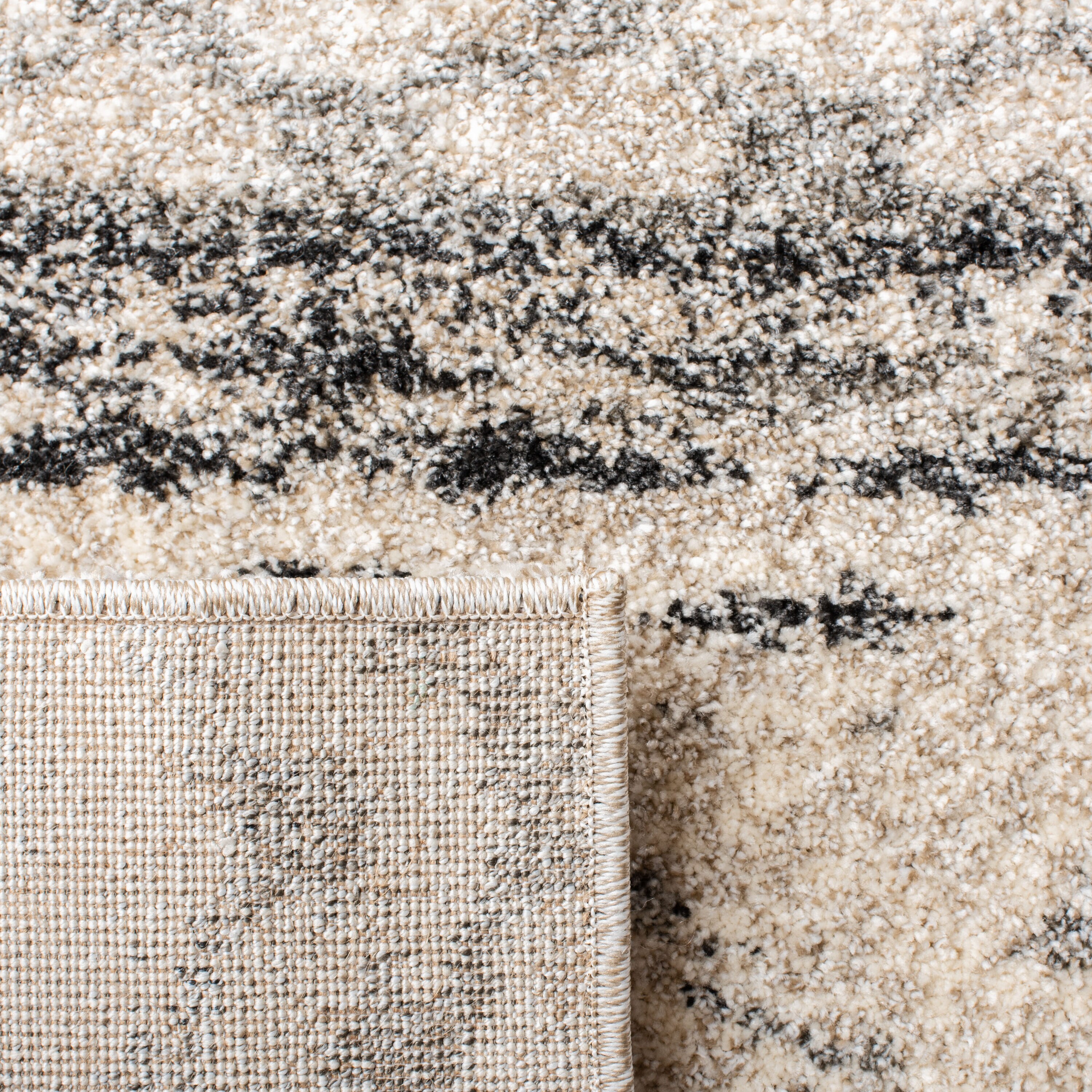 Safavieh RET2136-1180-2 rugs - View #2