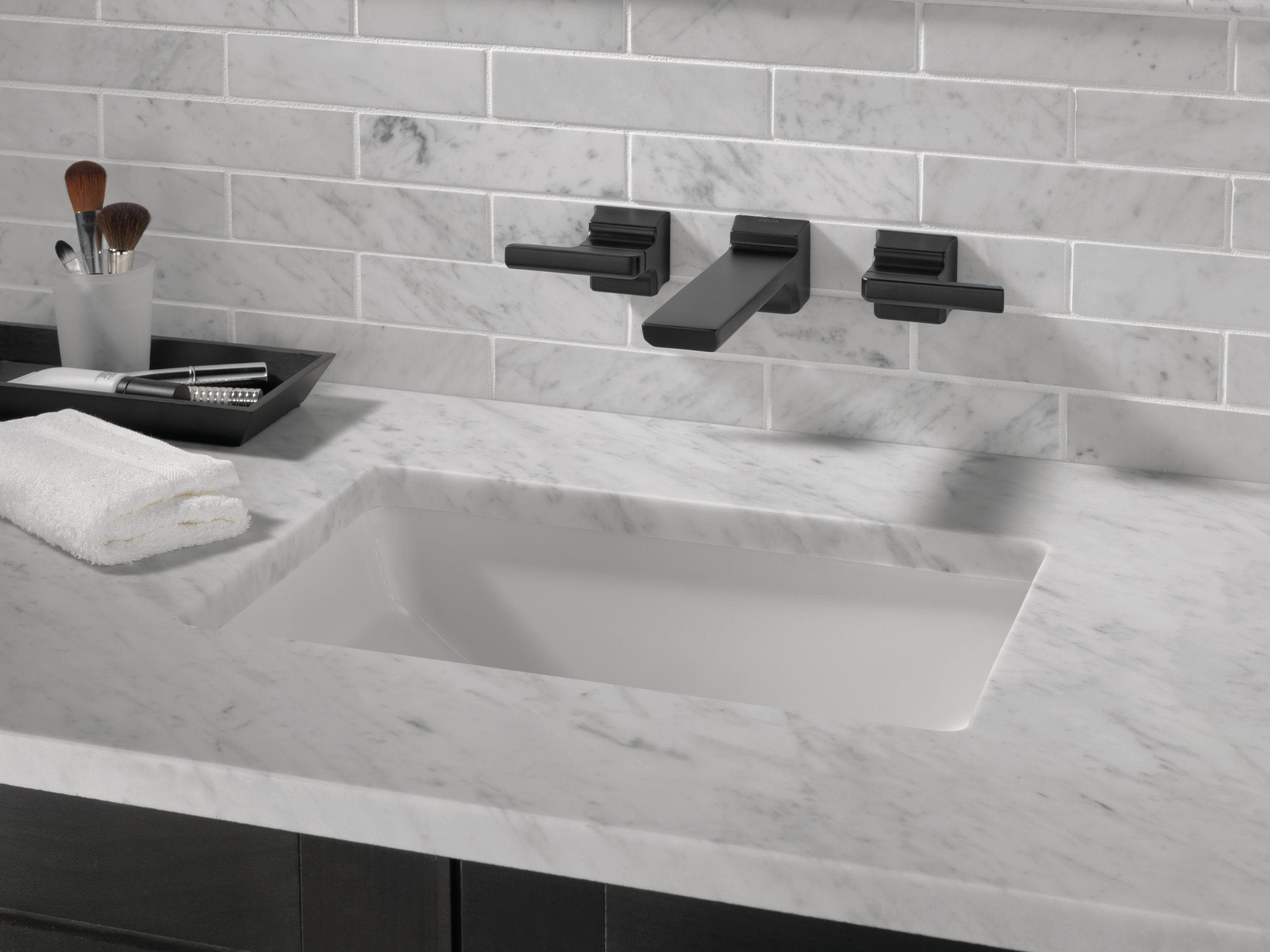 Delta T3599LF-BLWL Lavatory-Faucets - View #4