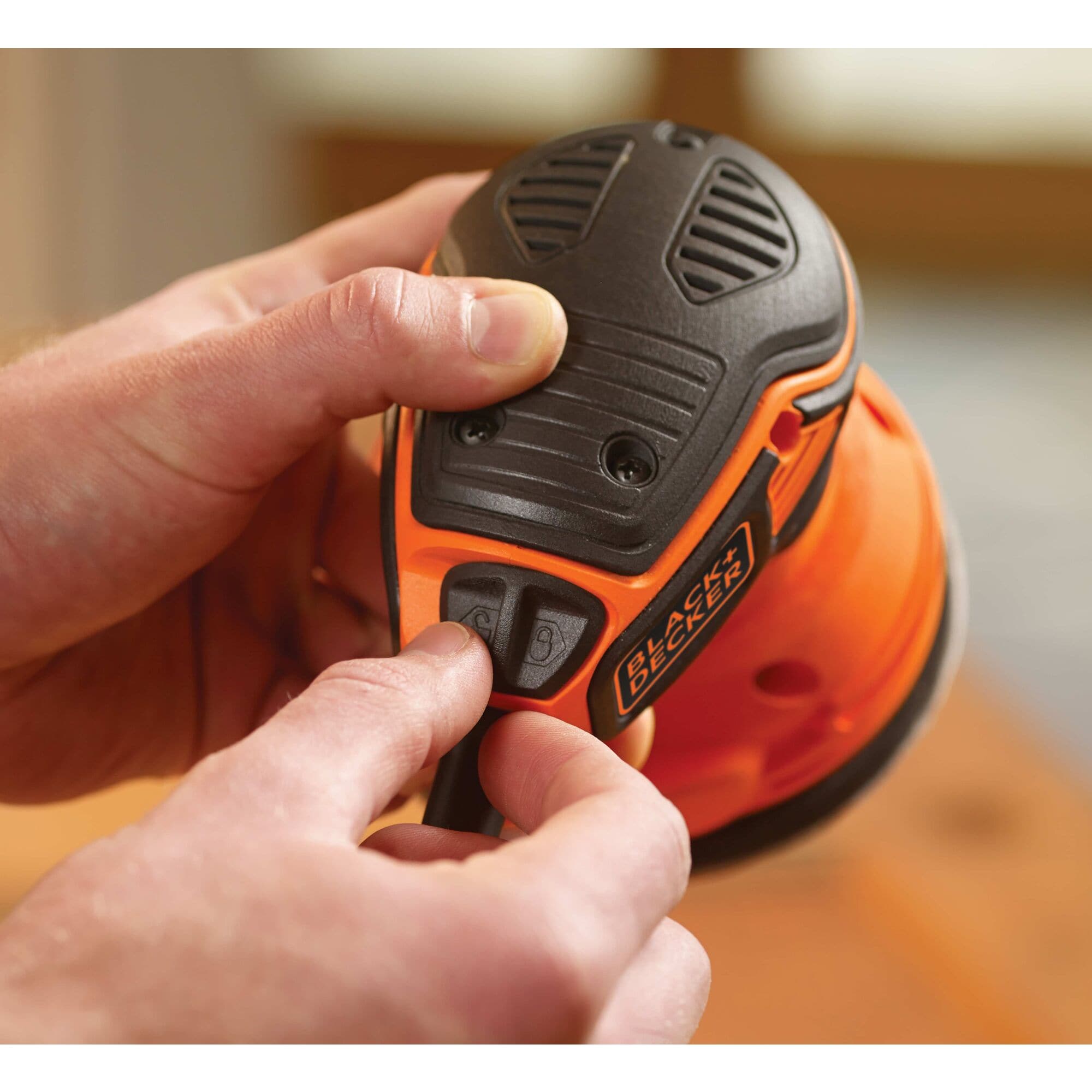 Black & Decker® BDEMS600 - MOUSE™ 120 V 1.2 A Corded Fixed Speed