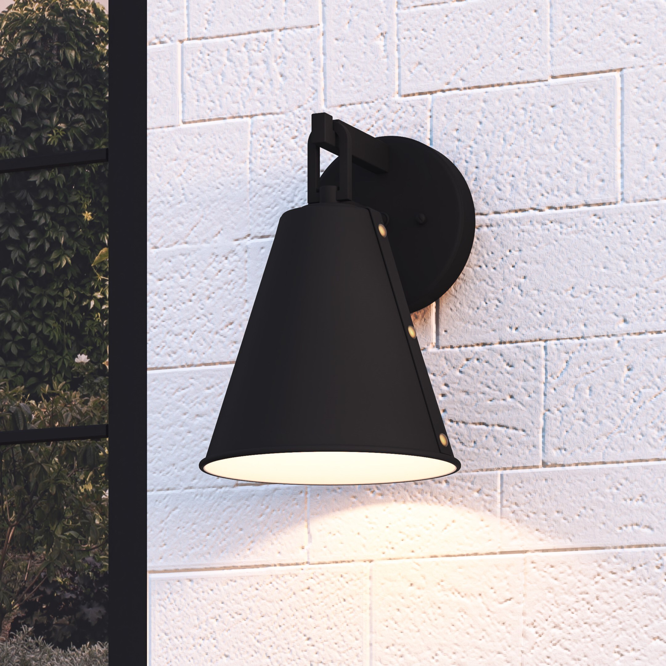 Quoizel Hyde 1-Light 11.75-in H Matte Black Outdoor Wall Light at Lowes.com