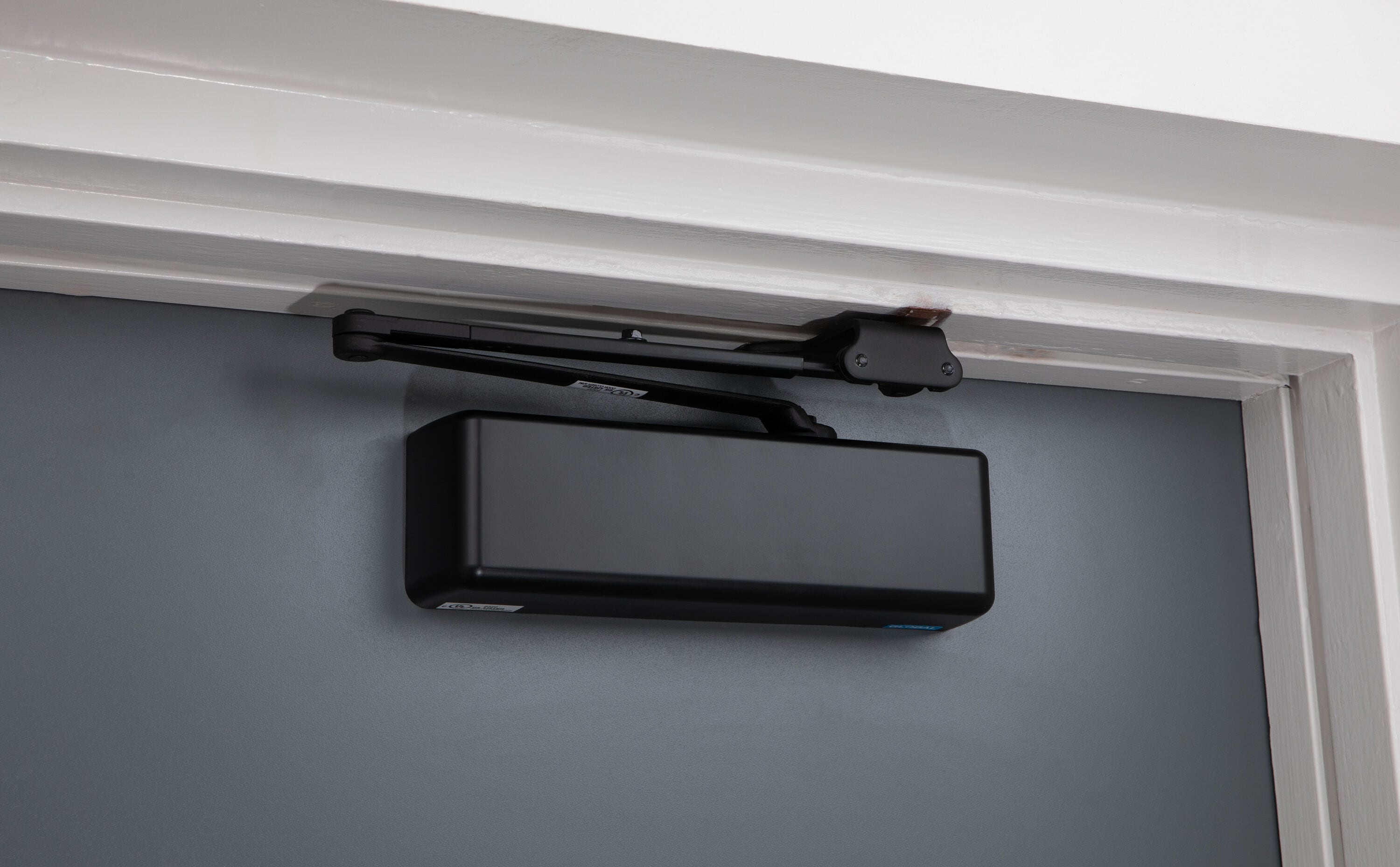 Global Door Controls TC611-DU Door-Closures - View #3