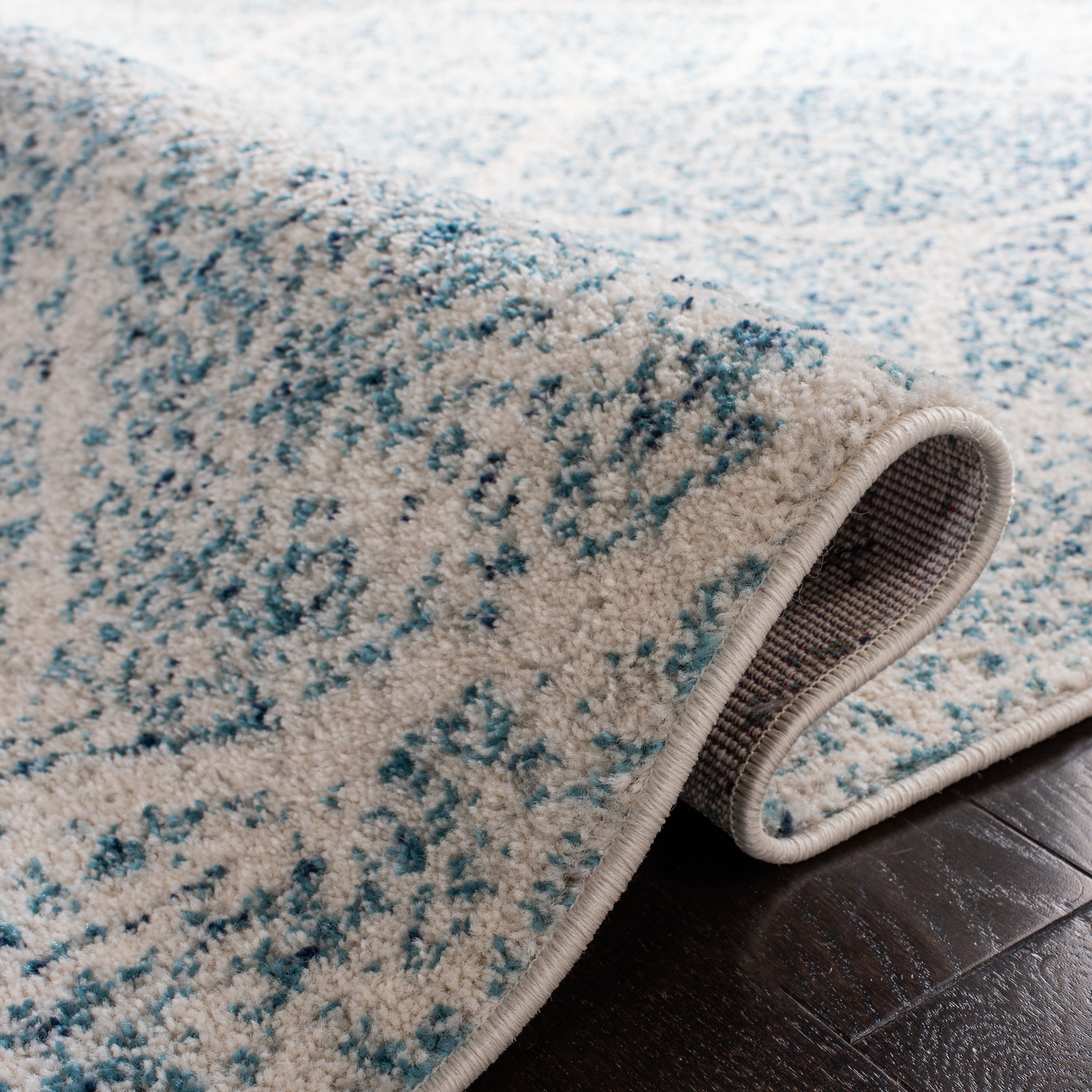 Safavieh MAD604E-7SQ rugs - View #5