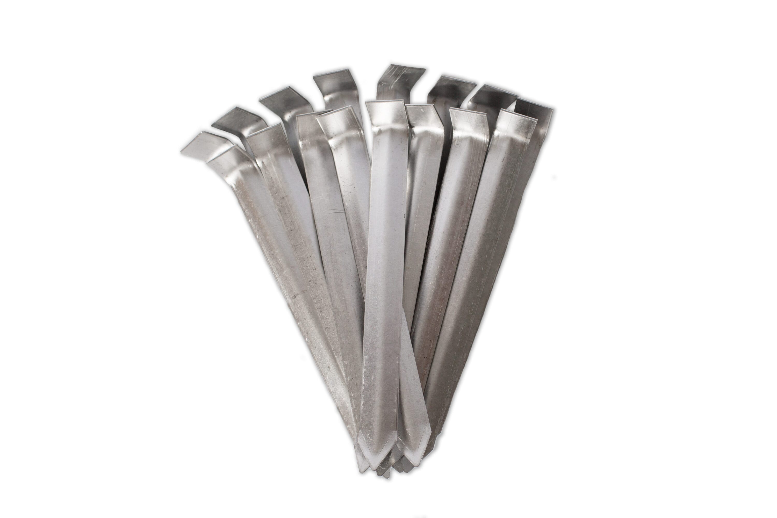 Valley View Industries 0.75-ft x 9-in METAL STAKES 16 -Pack METAL Steel Landscape edging bundle #MS-16