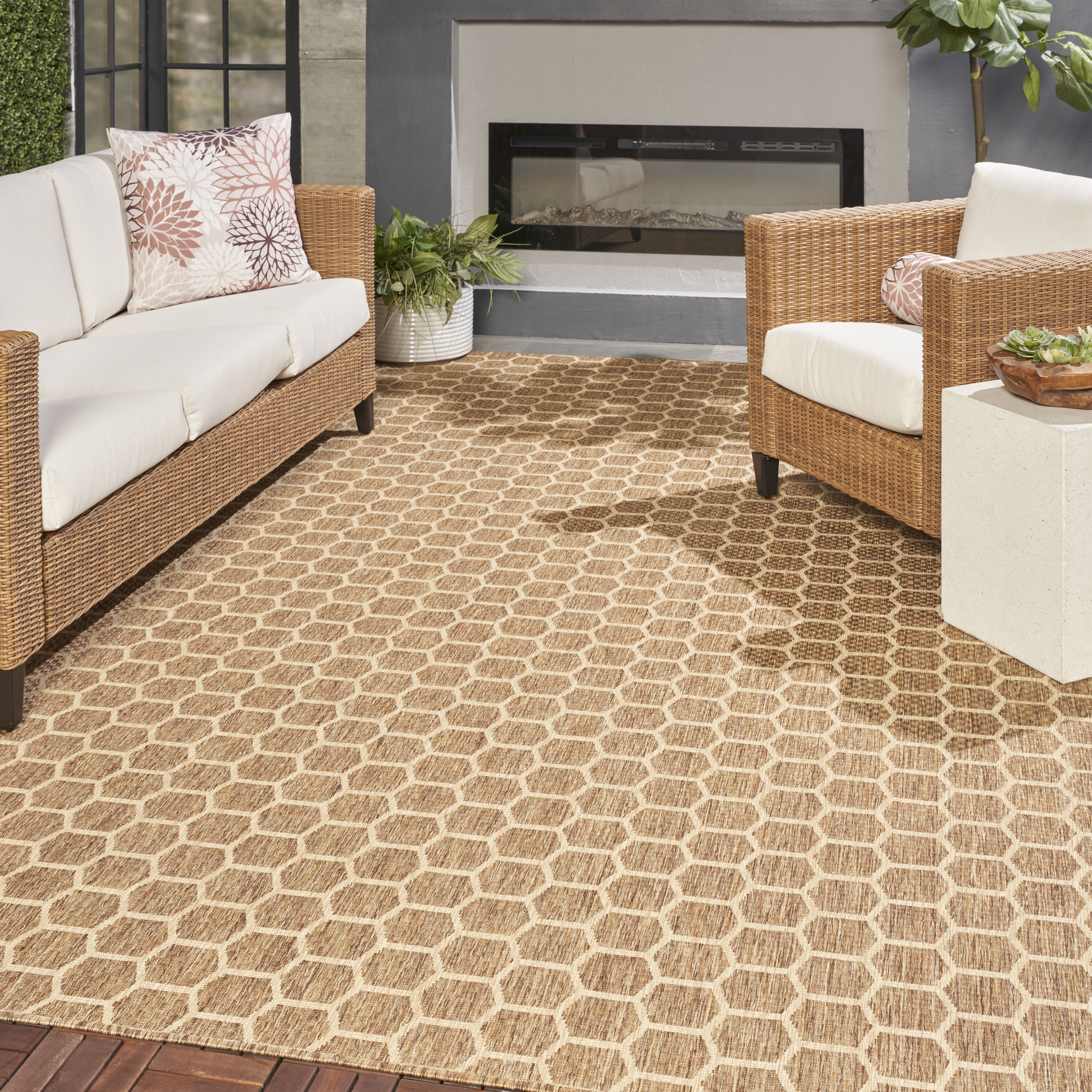 Nourison Home 099446974426 Reversible Indoor Outdoor 9 x 12 (ft) Polyester/Polypropylene Natural Rectangular Indoor/Outdoor Geometric Area rug