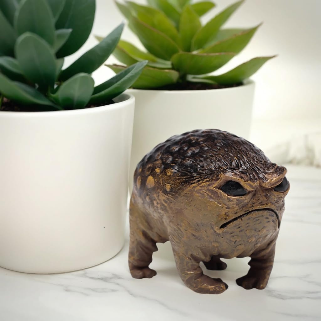 ITOPFOX Unique Grumpy Frog Toad Resin Statue Inspired by South African ...