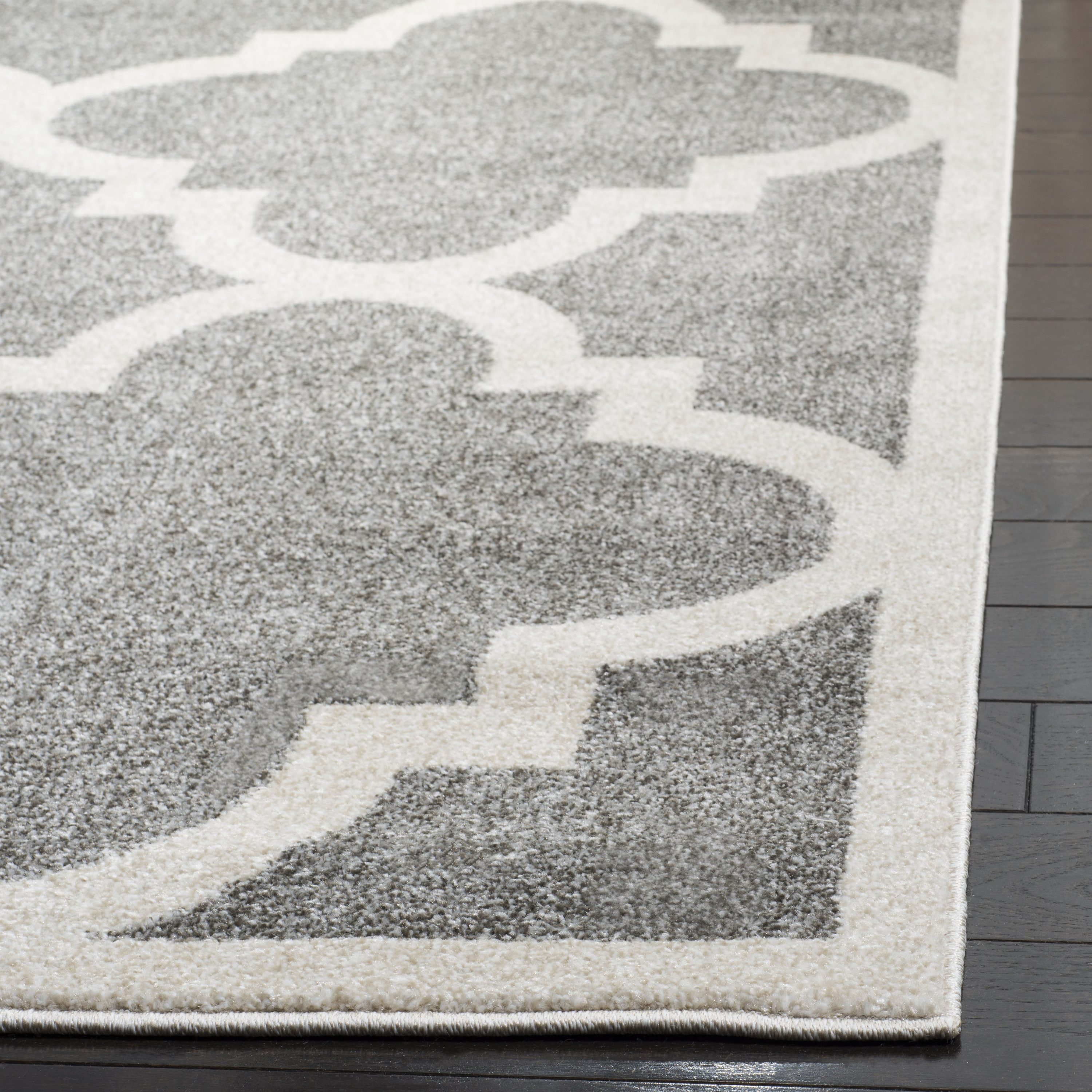 Safavieh AMT423R-6 rugs - View #3