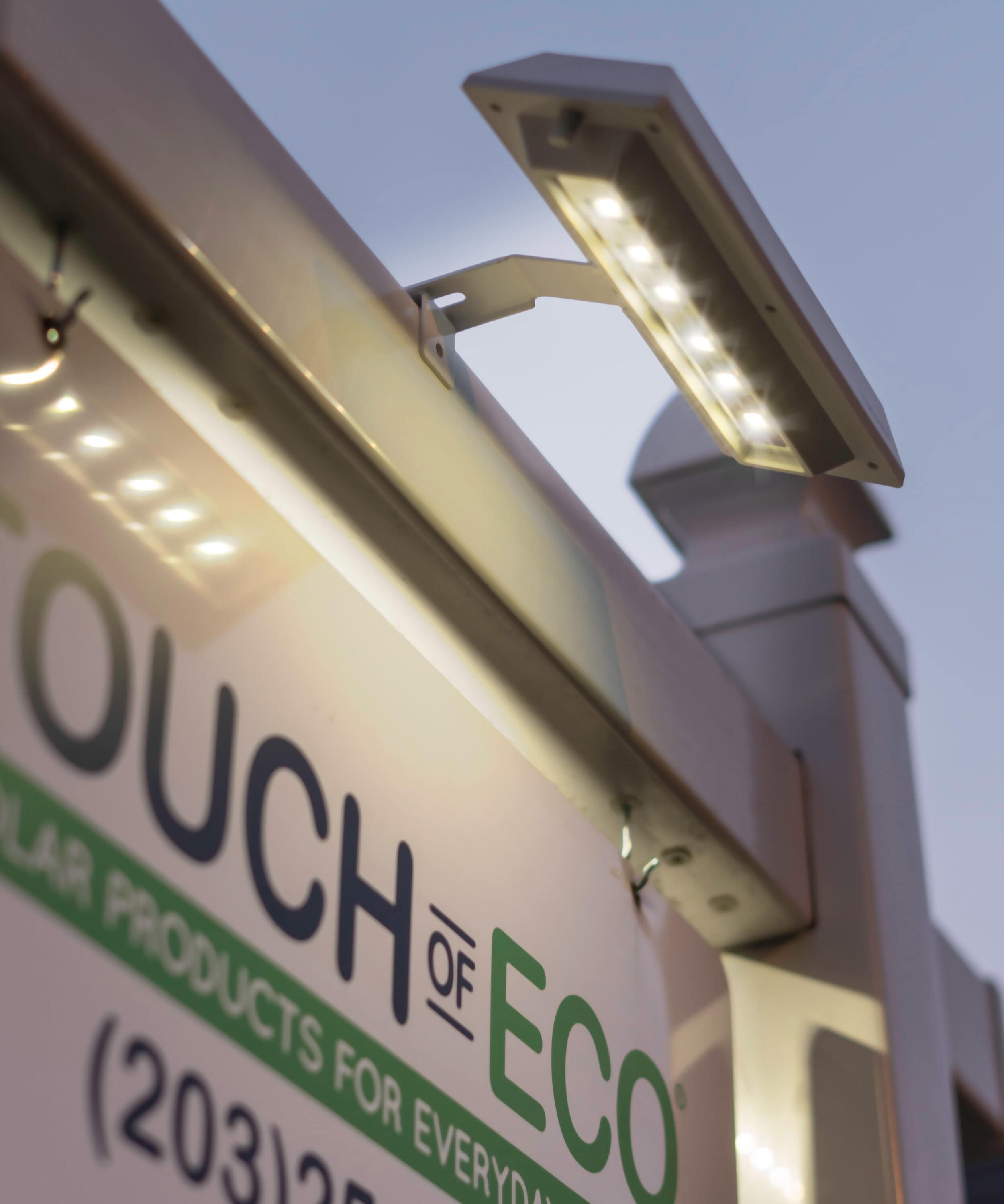 TOUCH OF ECO TOE201 Complete-Post-Lights - View #2