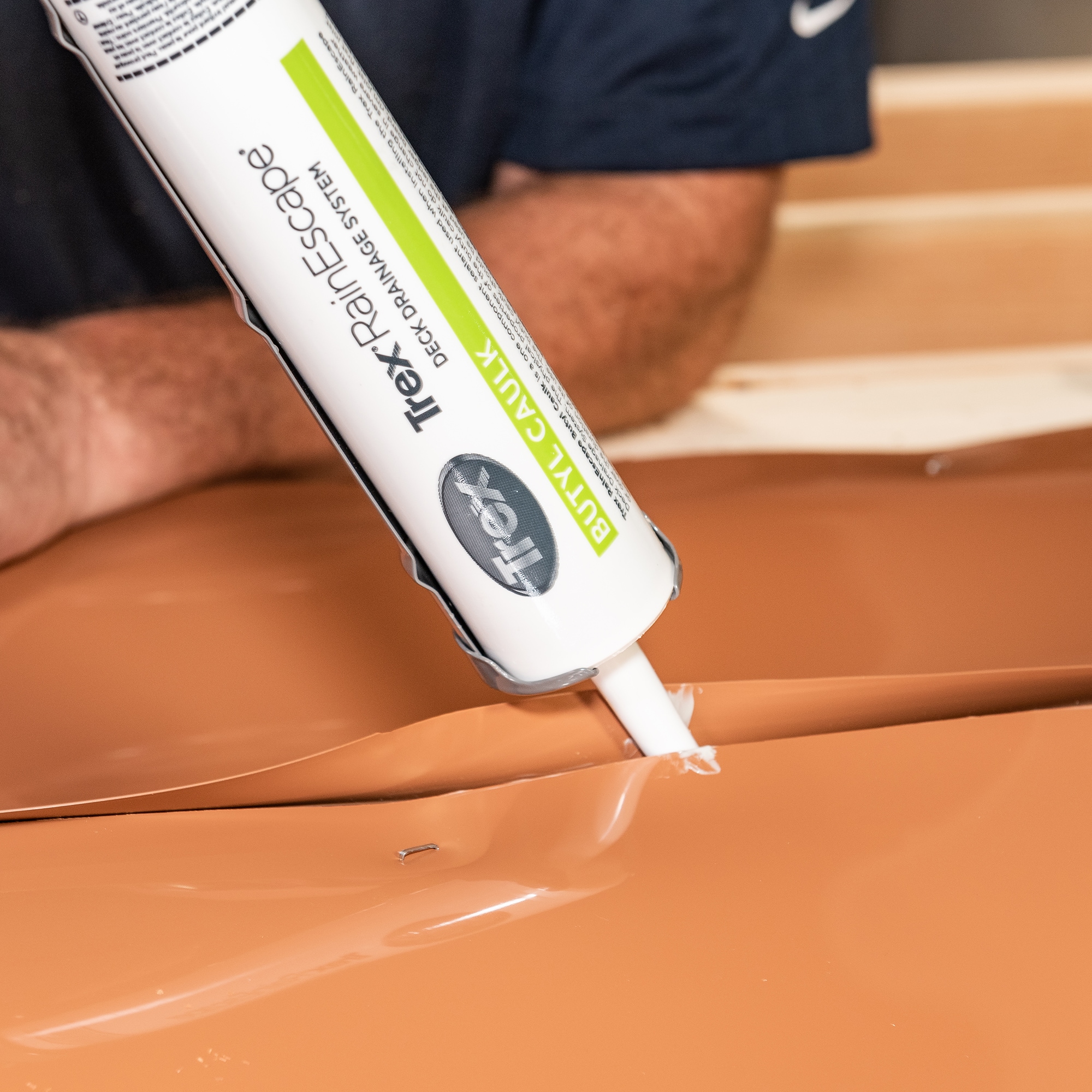 Trex RainEscape TRE0099 caulking - View #2