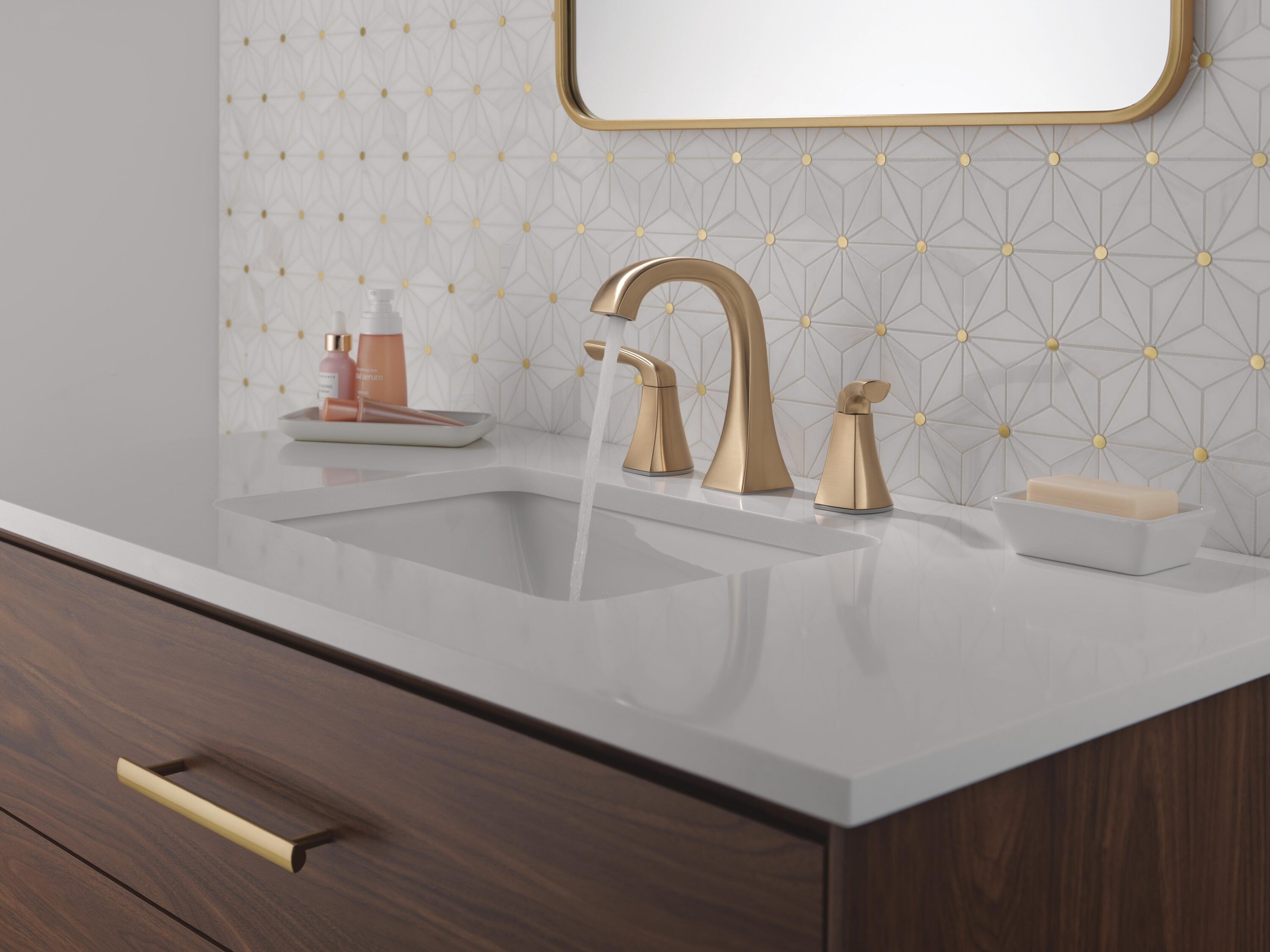 Delta 35895LF-CZ Lavatory-Faucets - View #9